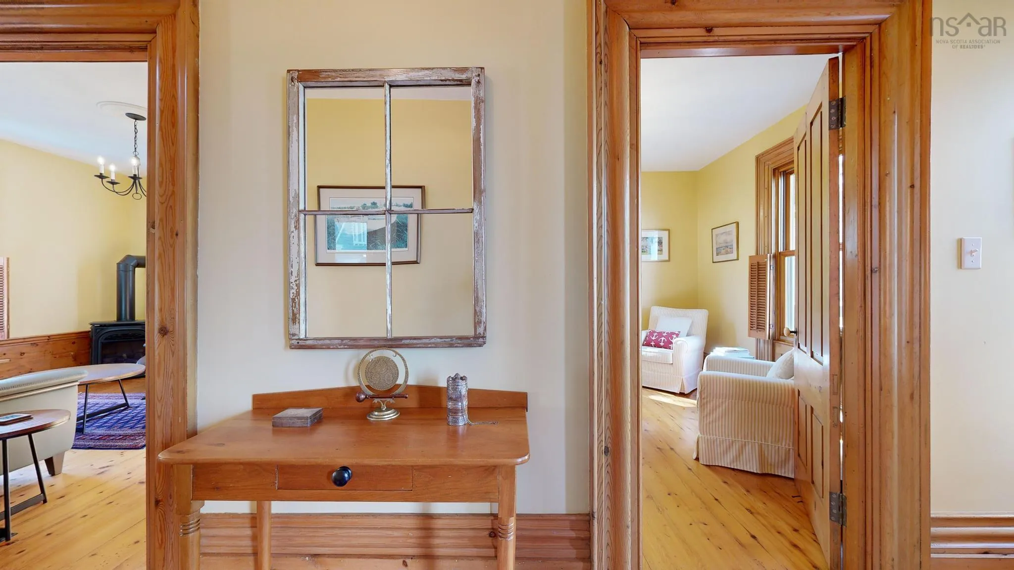 60 Cornwallis Street, Lunenburg, NS B0J 2C0, 5 Bedrooms Bedrooms, ,3 BathroomsBathrooms,Residential,For Sale,Cornwallis,202519708