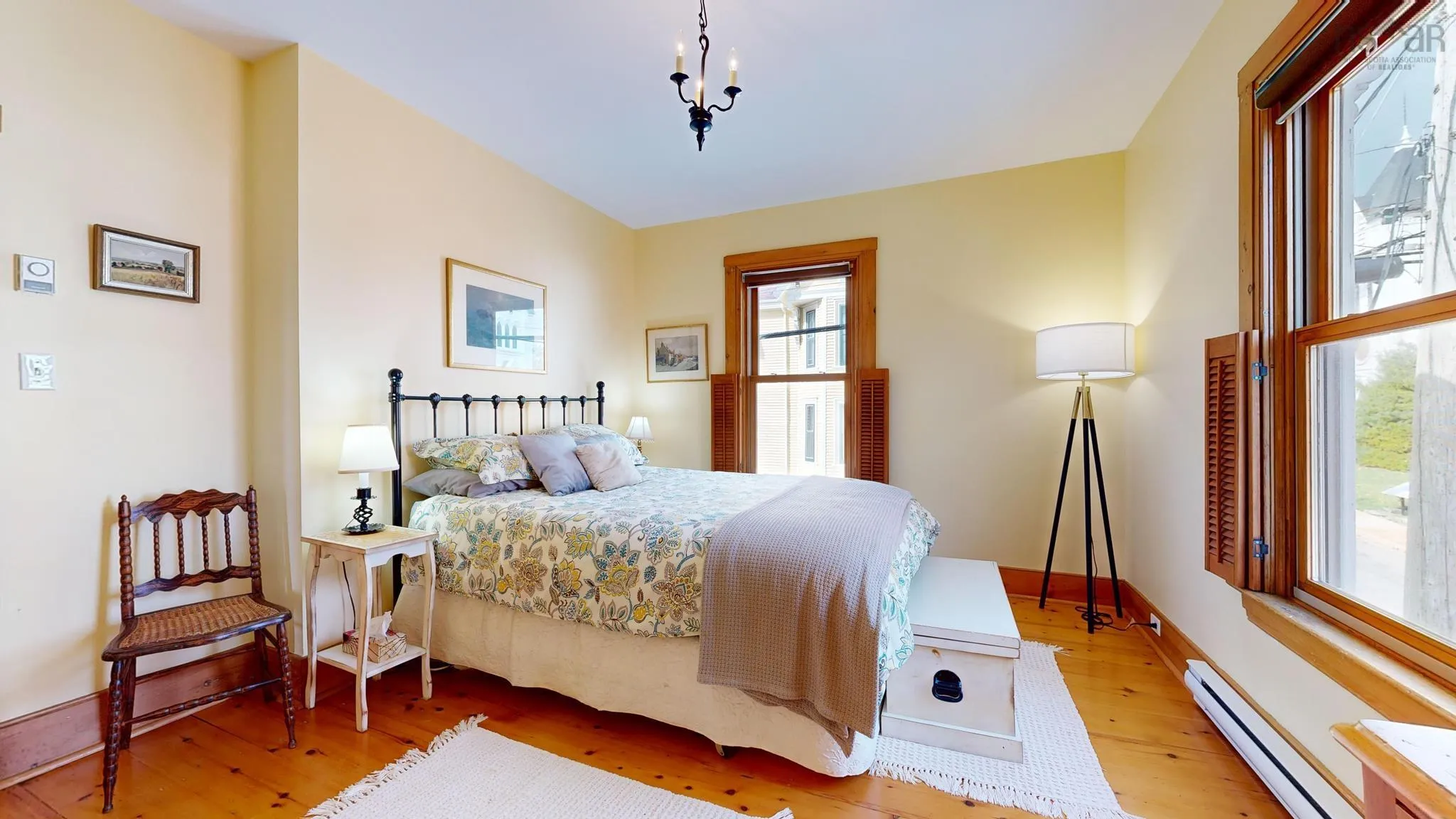 60 Cornwallis Street, Lunenburg, NS B0J 2C0, 5 Bedrooms Bedrooms, ,3 BathroomsBathrooms,Residential,For Sale,Cornwallis,202519708