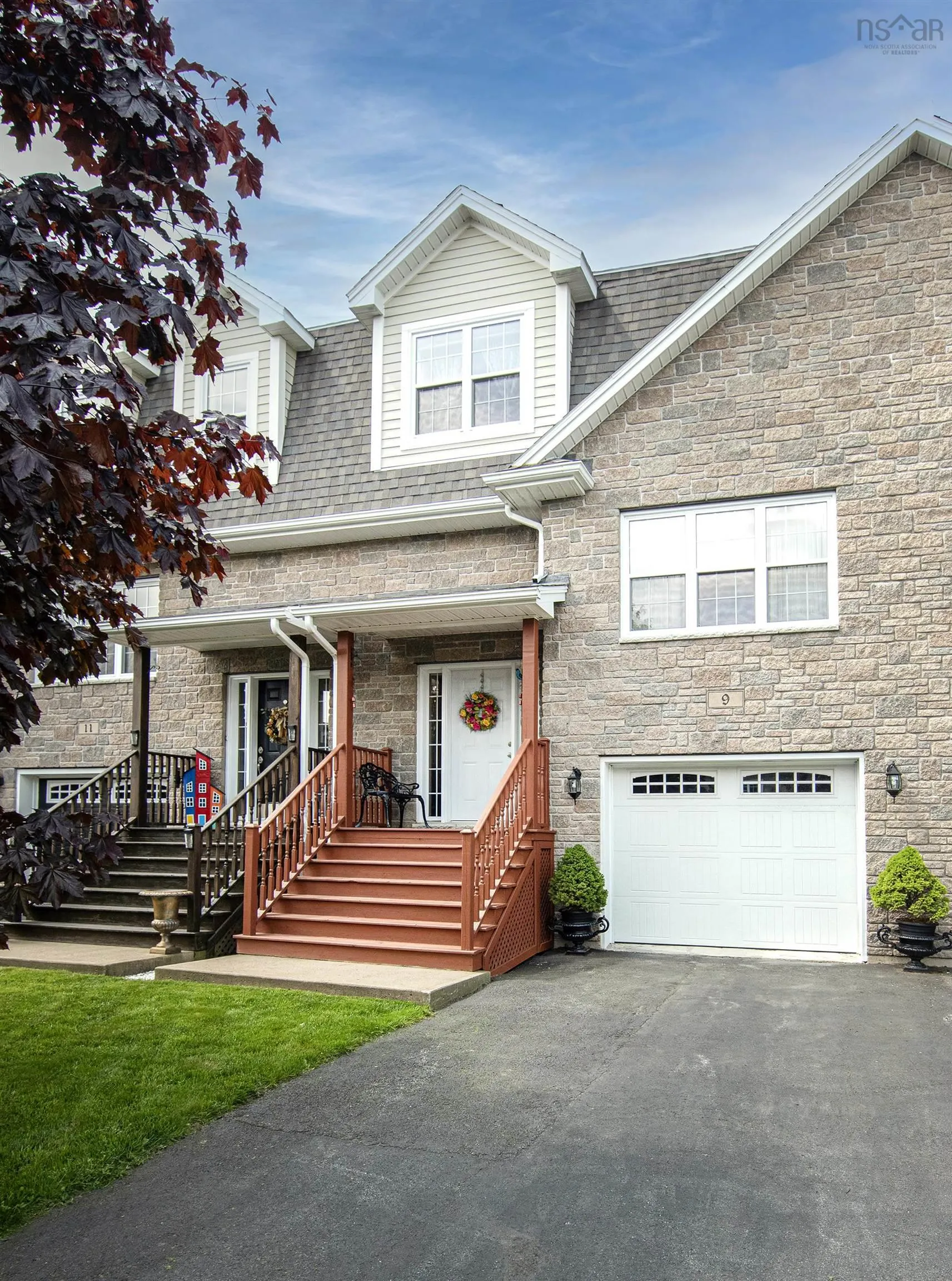9 Lasalle Court, Bedford, NS B4B 0H8, 3 Bedrooms Bedrooms, ,4 BathroomsBathrooms,Residential,For Sale,Lasalle,202513493