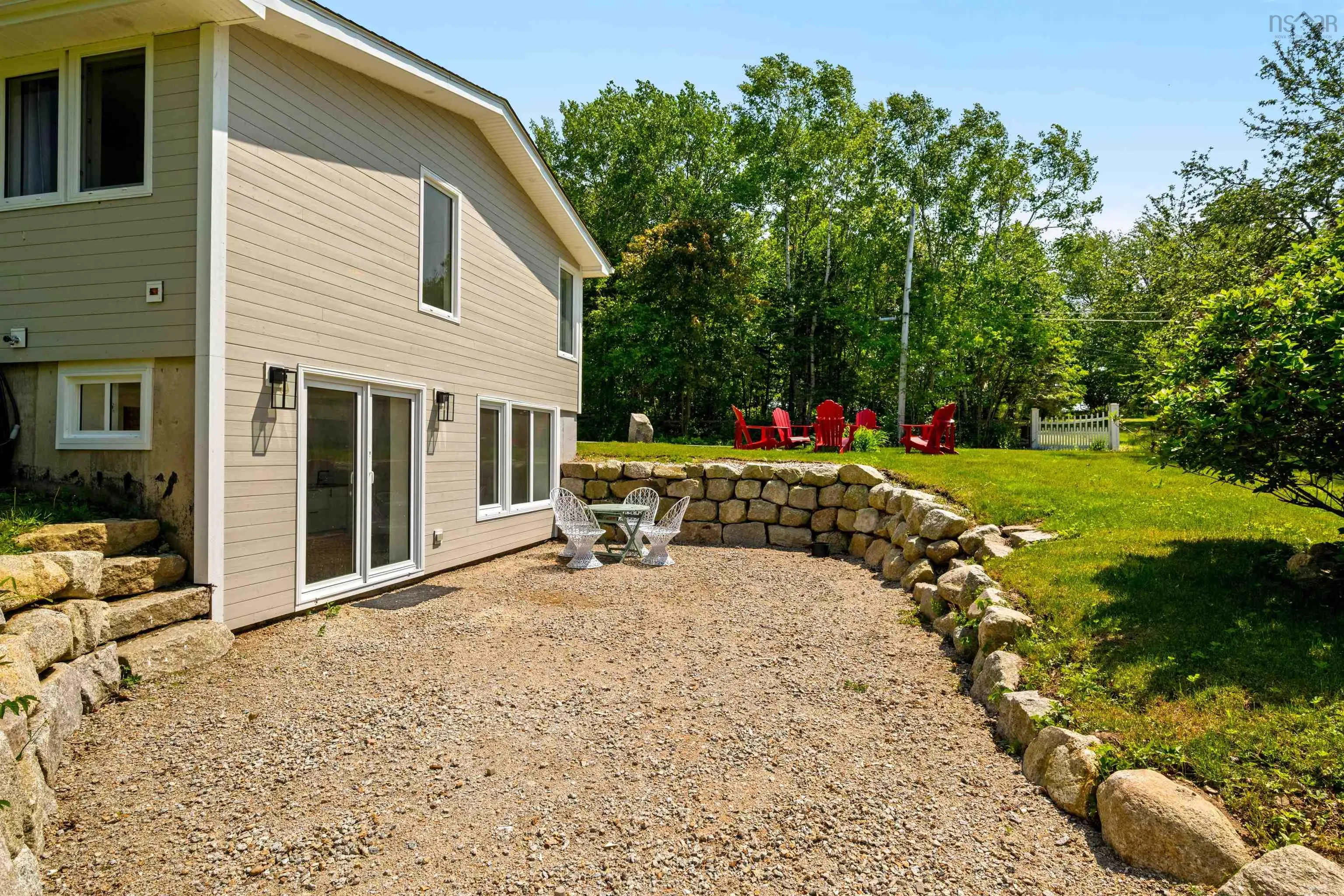 132 Regent Street, Chester, NS B0J 1J0, 4 Bedrooms Bedrooms, ,2 BathroomsBathrooms,Residential,For Sale,Regent,202509205