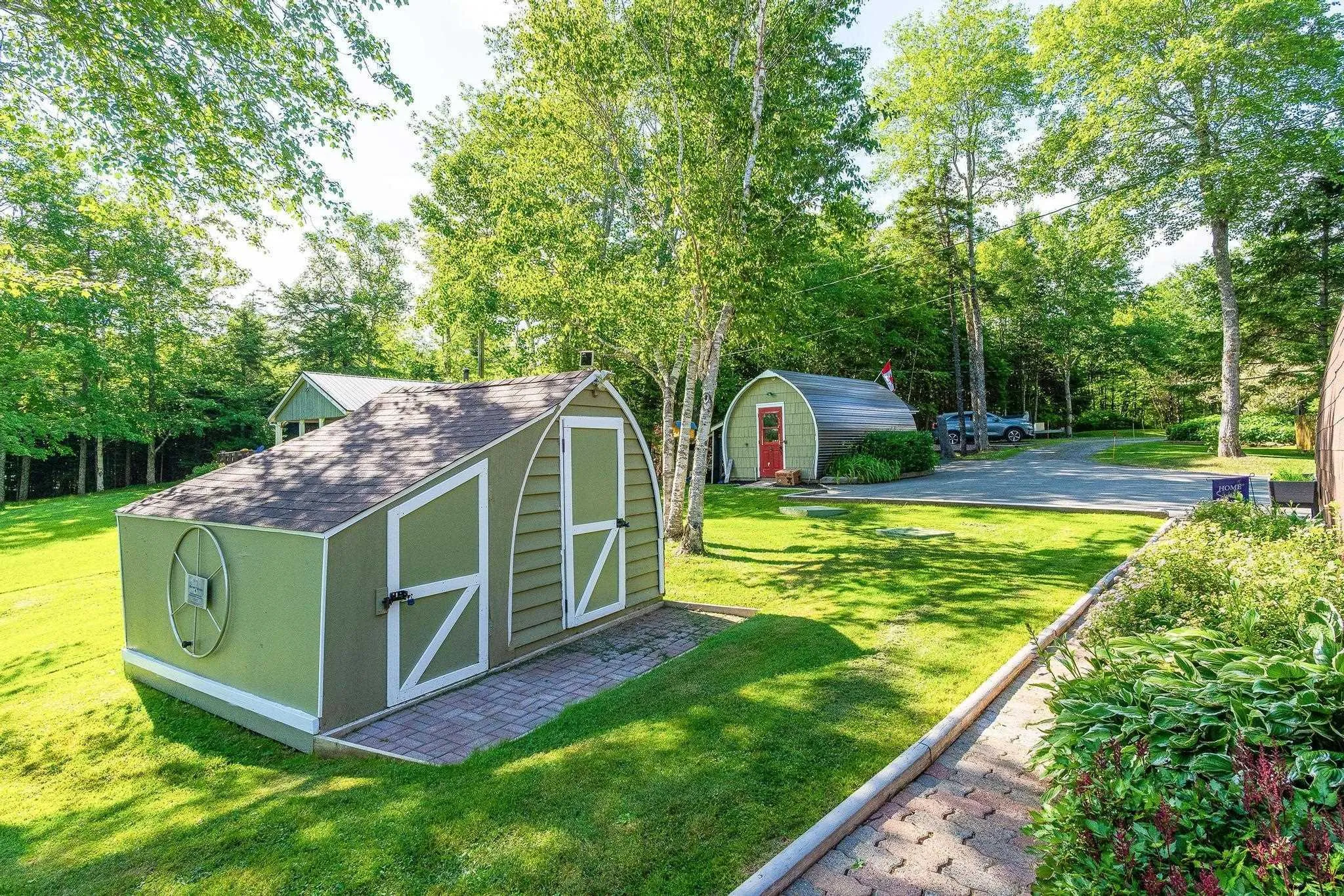 183 Lakewood Drive, Shortts Lake, NS B2N 1C0, 3 Bedrooms Bedrooms, ,2 BathroomsBathrooms,Residential,For Sale,Lakewood,202516914