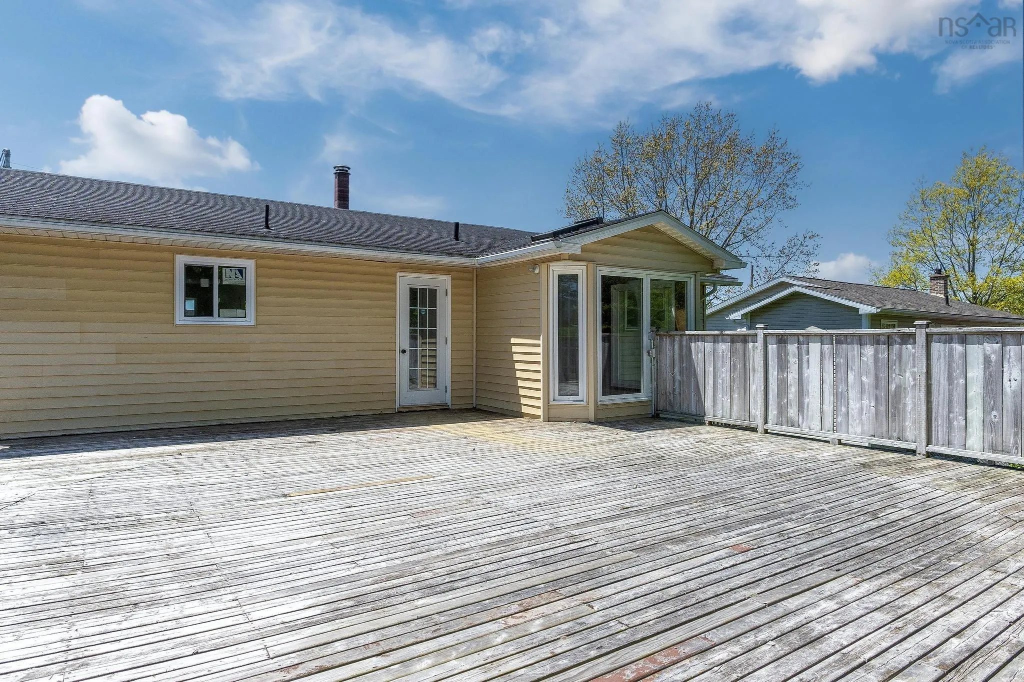 35 Lockhart Avenue, Truro, NS B2N 5T6, 3 Bedrooms Bedrooms, ,2 BathroomsBathrooms,Residential,For Sale,Lockhart,202512780