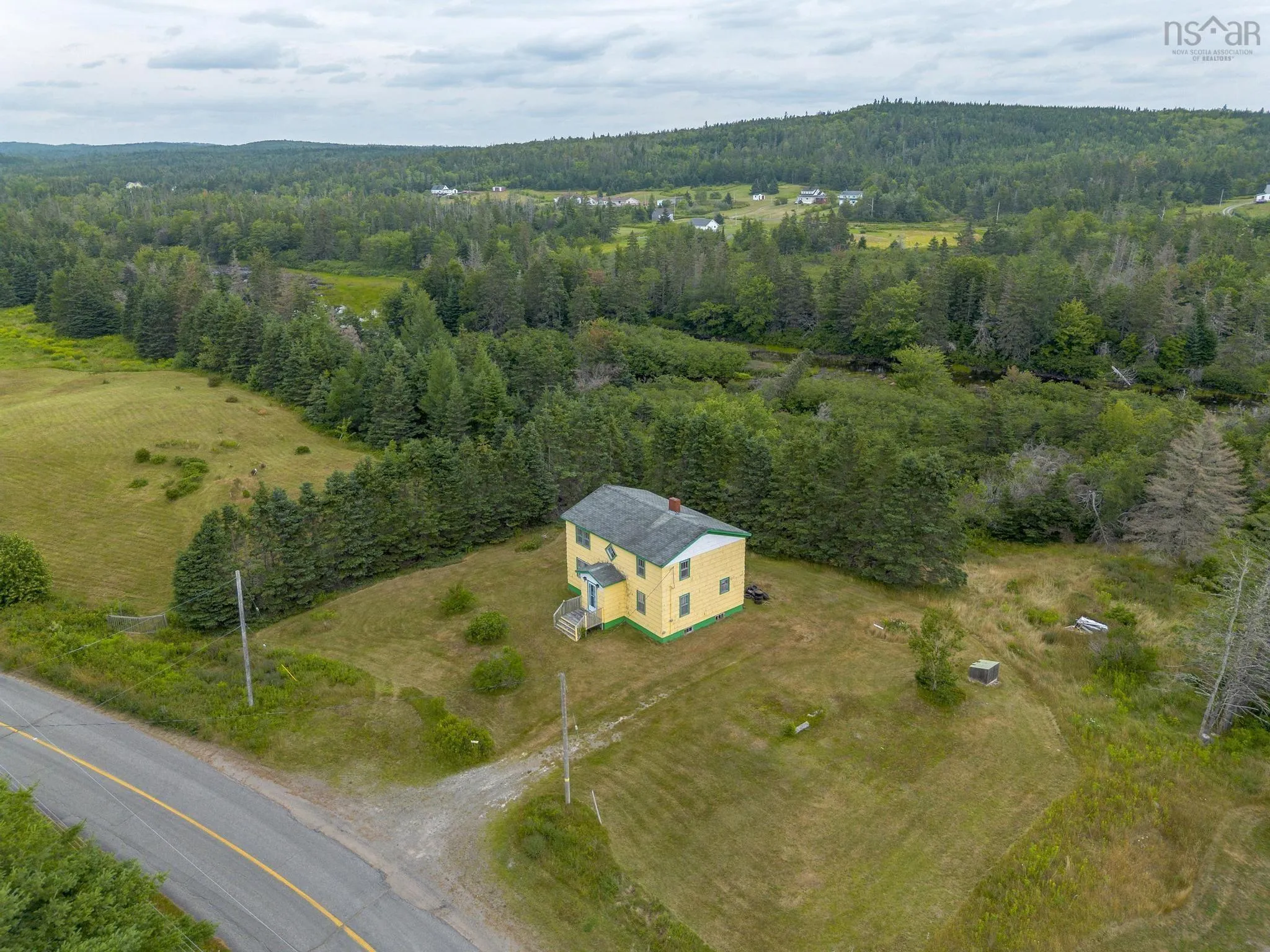 42 Moser River North Road, Moser River, NS B0J 2K0, 4 Bedrooms Bedrooms, ,1 BathroomBathrooms,Residential,For Sale,Moser River North,202520941