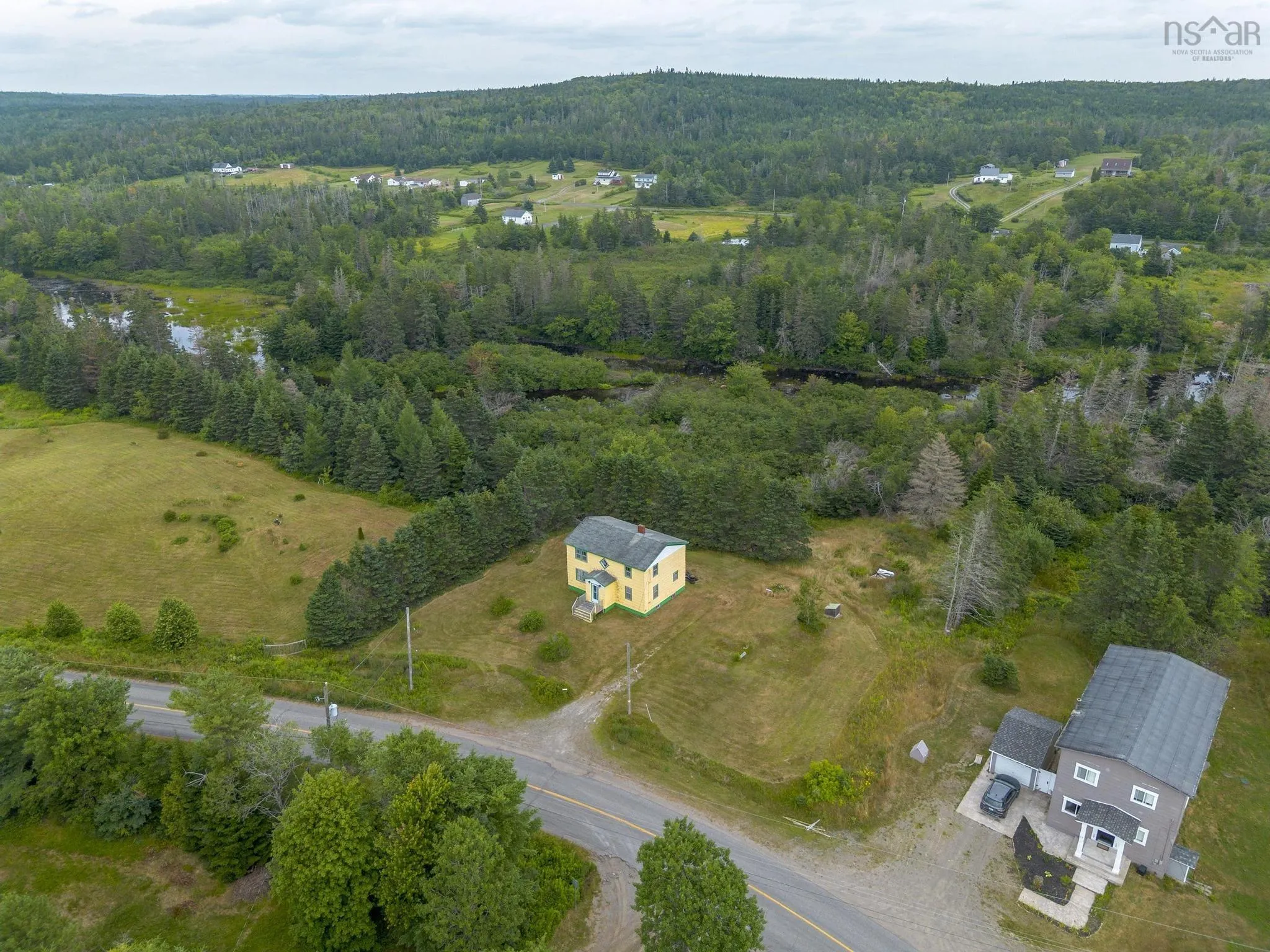 42 Moser River North Road, Moser River, NS B0J 2K0, 4 Bedrooms Bedrooms, ,1 BathroomBathrooms,Residential,For Sale,Moser River North,202520941