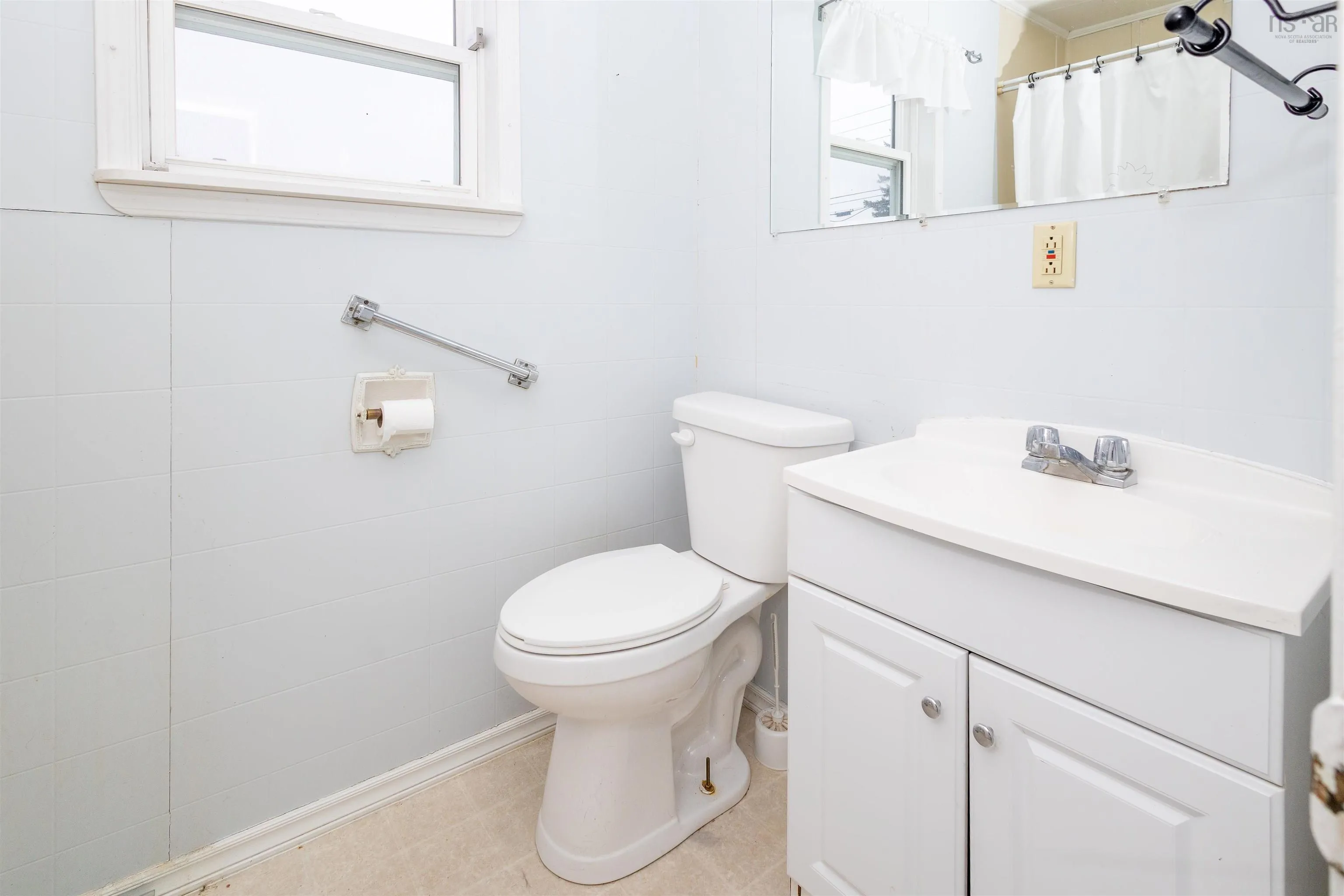 3461 Macleod Avenue, New Waterford Ns B1h 1k5, 2 Bedrooms Bedrooms, ,1 BathroomBathrooms,Residential,For Sale,Macleod,202505118