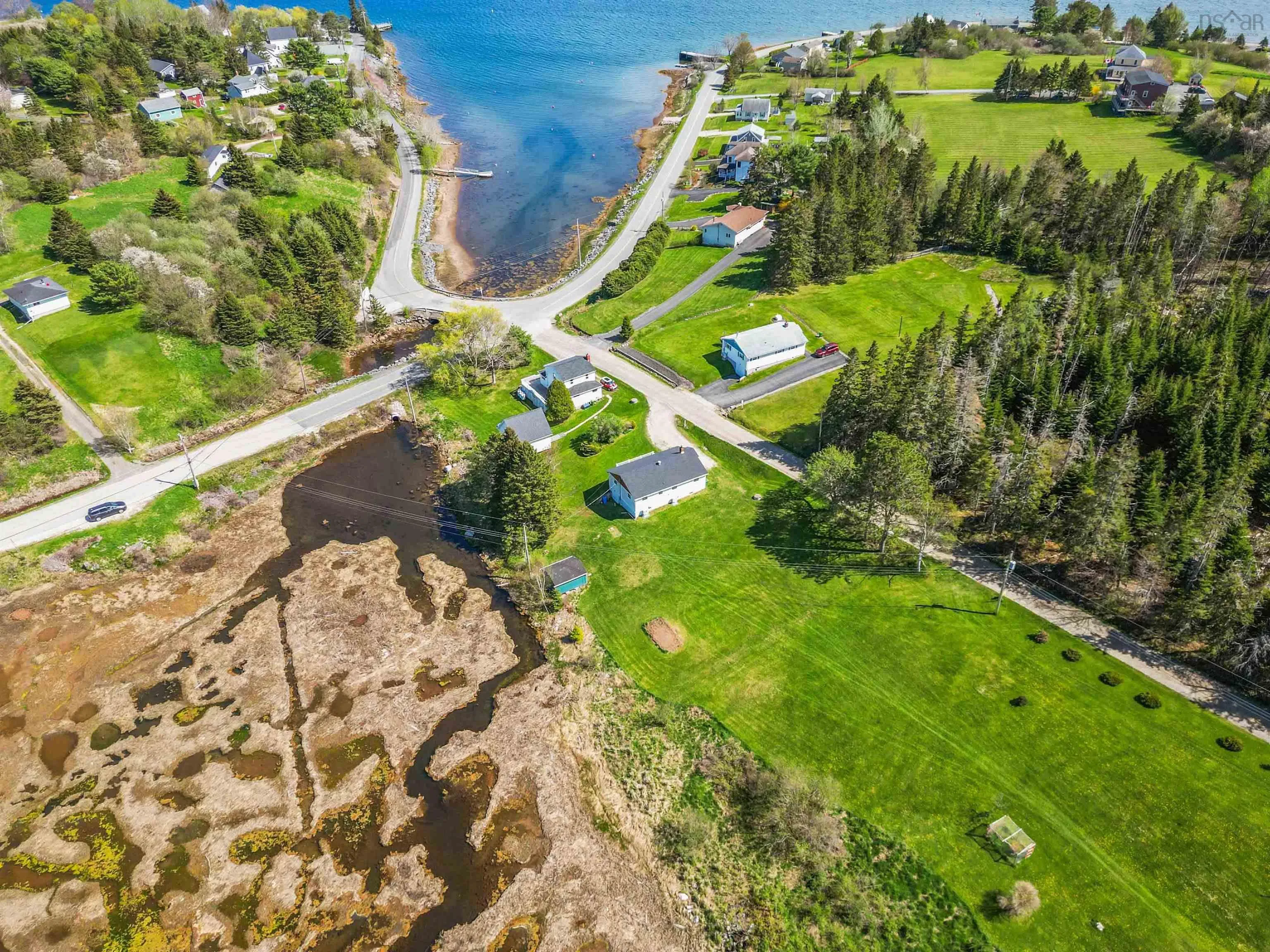 12 Old Oakland Road, Indian Point, NS B0J 2E0, 3 Bedrooms Bedrooms, ,1 BathroomBathrooms,Residential,For Sale,Old Oakland,202511572