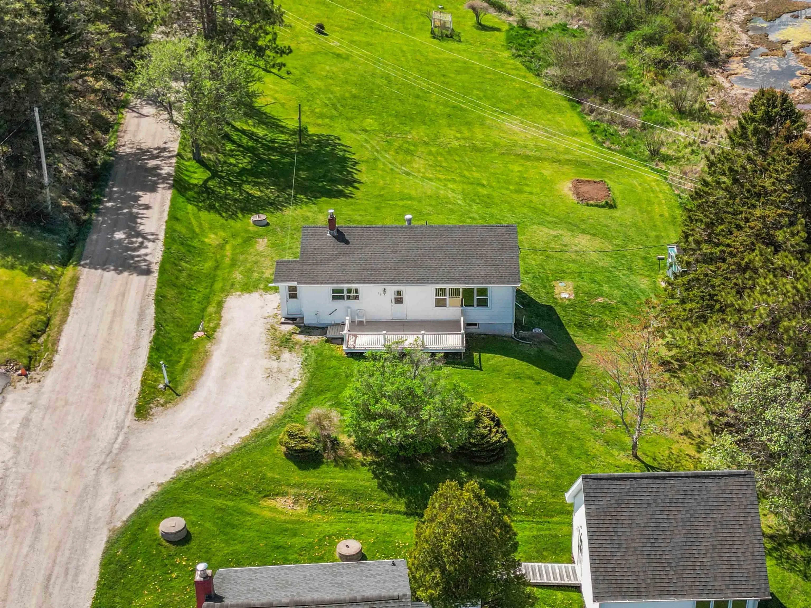 12 Old Oakland Road, Indian Point, NS B0J 2E0, 3 Bedrooms Bedrooms, ,1 BathroomBathrooms,Residential,For Sale,Old Oakland,202511572