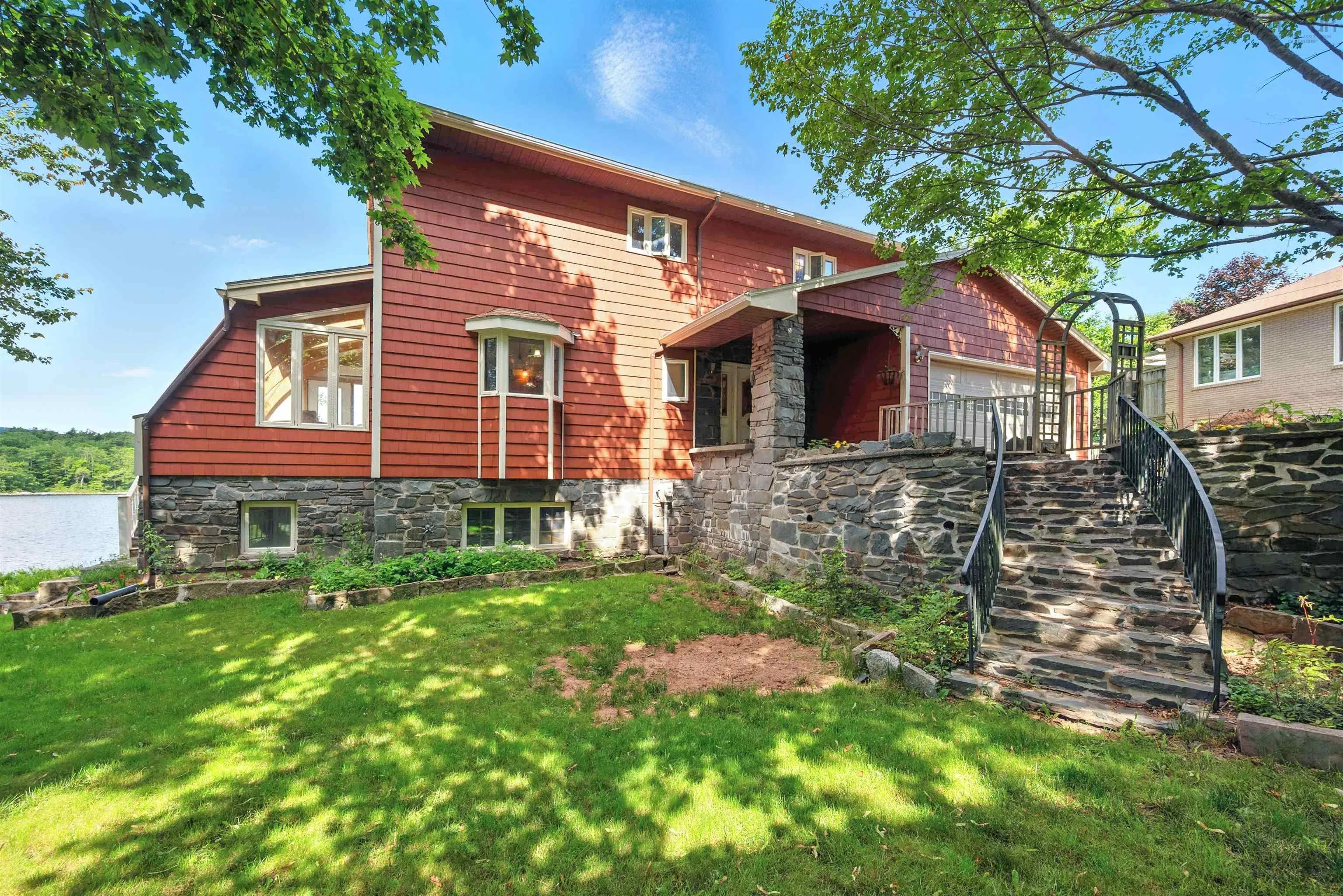 30 Sunset Drive, Dartmouth, NS B2X 2R8, 3 Bedrooms Bedrooms, ,3 BathroomsBathrooms,Residential,For Sale,Sunset,202516774
