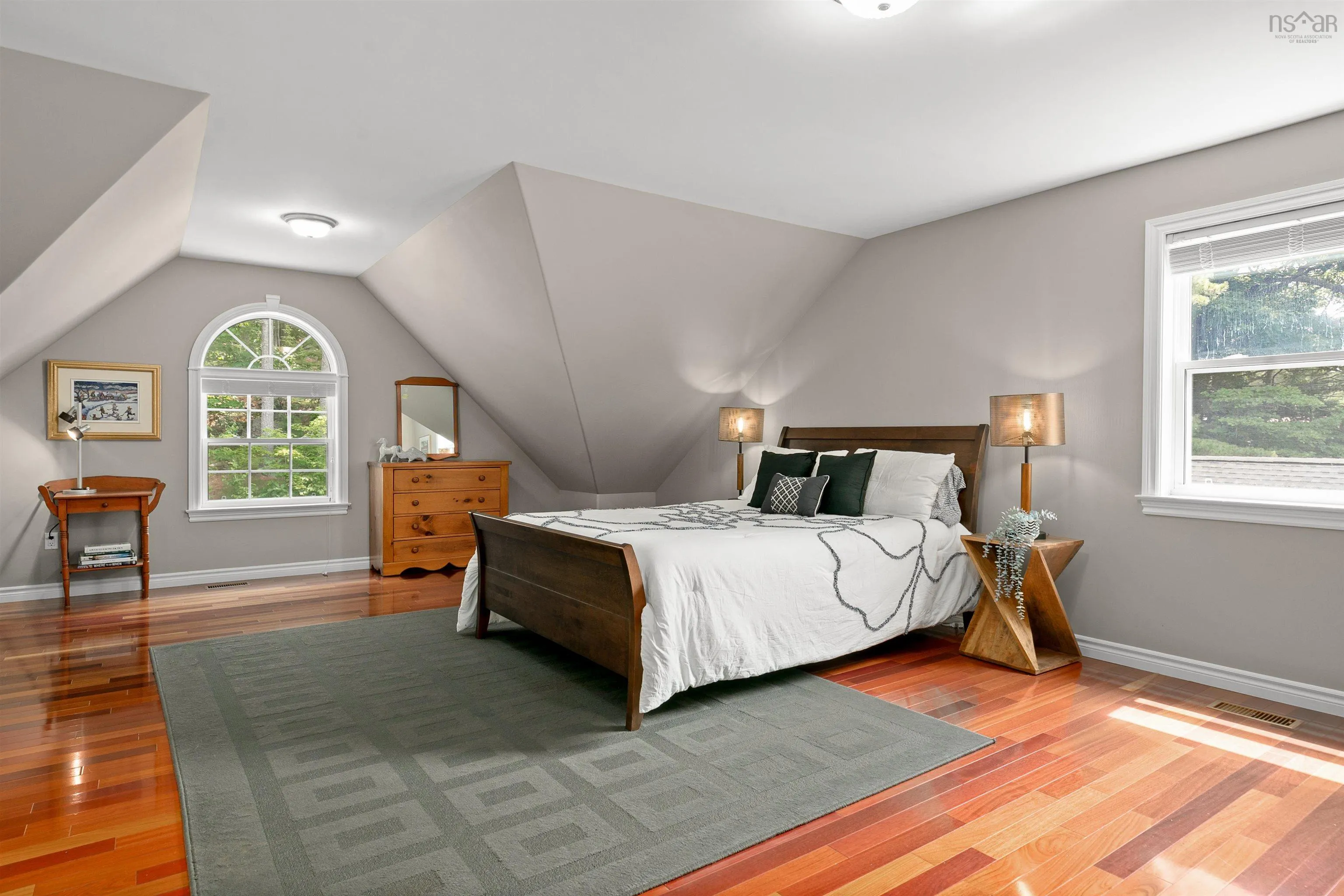 981 Shore Drive, Bedford Ns B4a 2e6, 4 Bedrooms Bedrooms, ,4 BathroomsBathrooms,Residential,For Sale,Shore,202417715