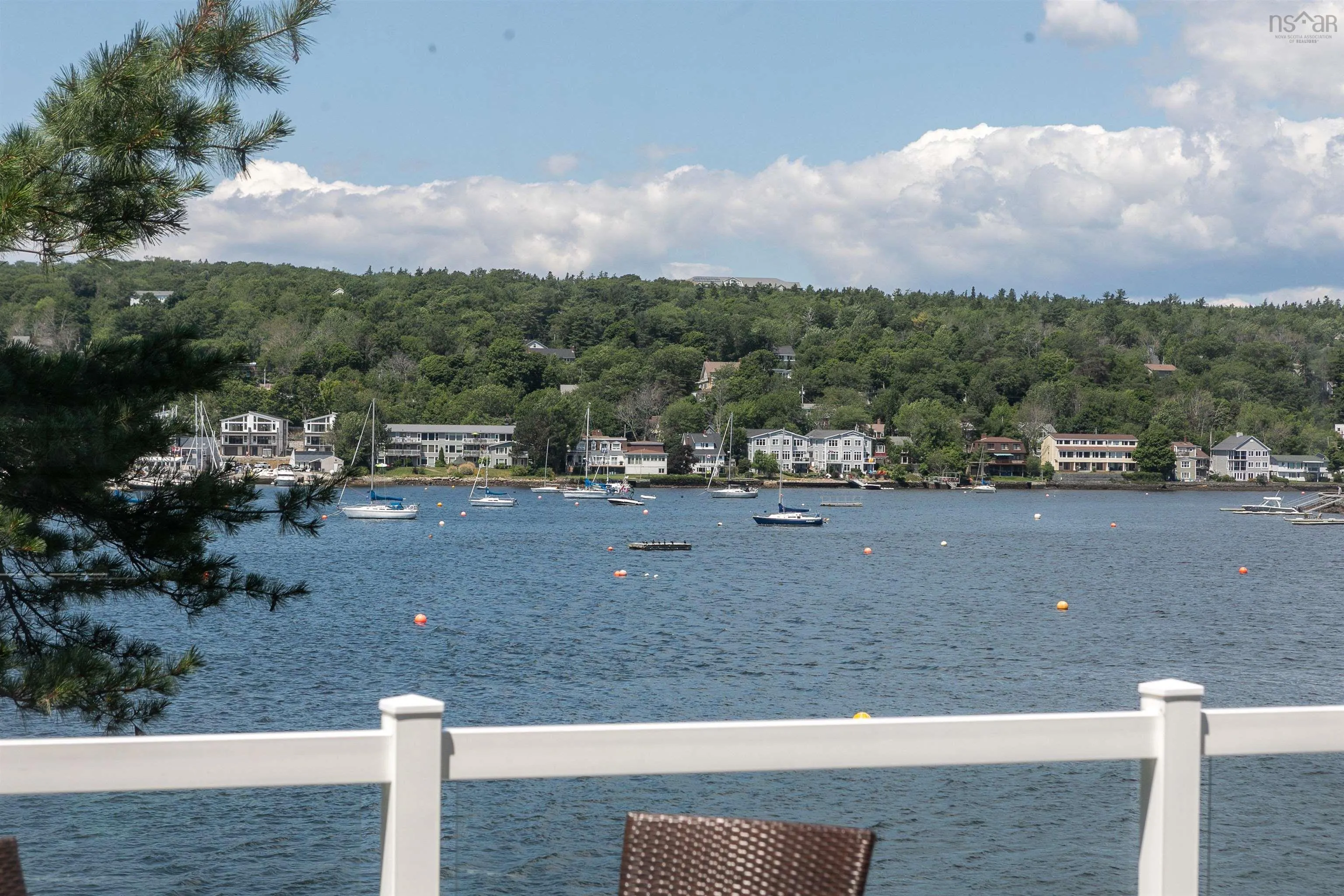 981 Shore Drive, Bedford Ns B4a 2e6, 4 Bedrooms Bedrooms, ,4 BathroomsBathrooms,Residential,For Sale,Shore,202417715