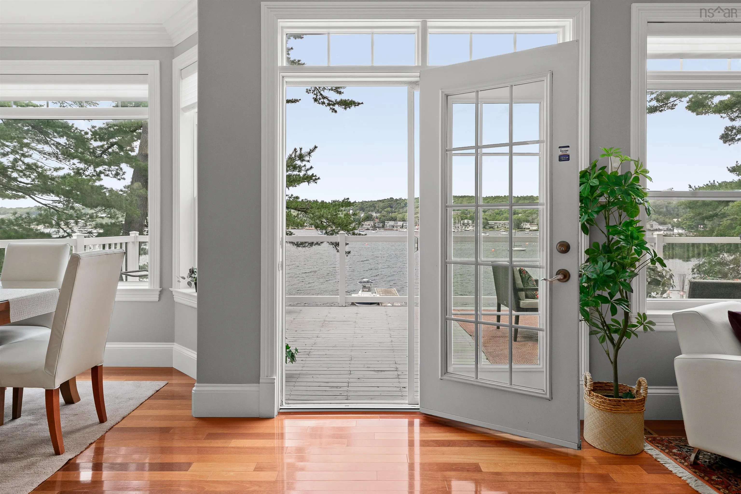 981 Shore Drive, Bedford Ns B4a 2e6, 4 Bedrooms Bedrooms, ,4 BathroomsBathrooms,Residential,For Sale,Shore,202417715