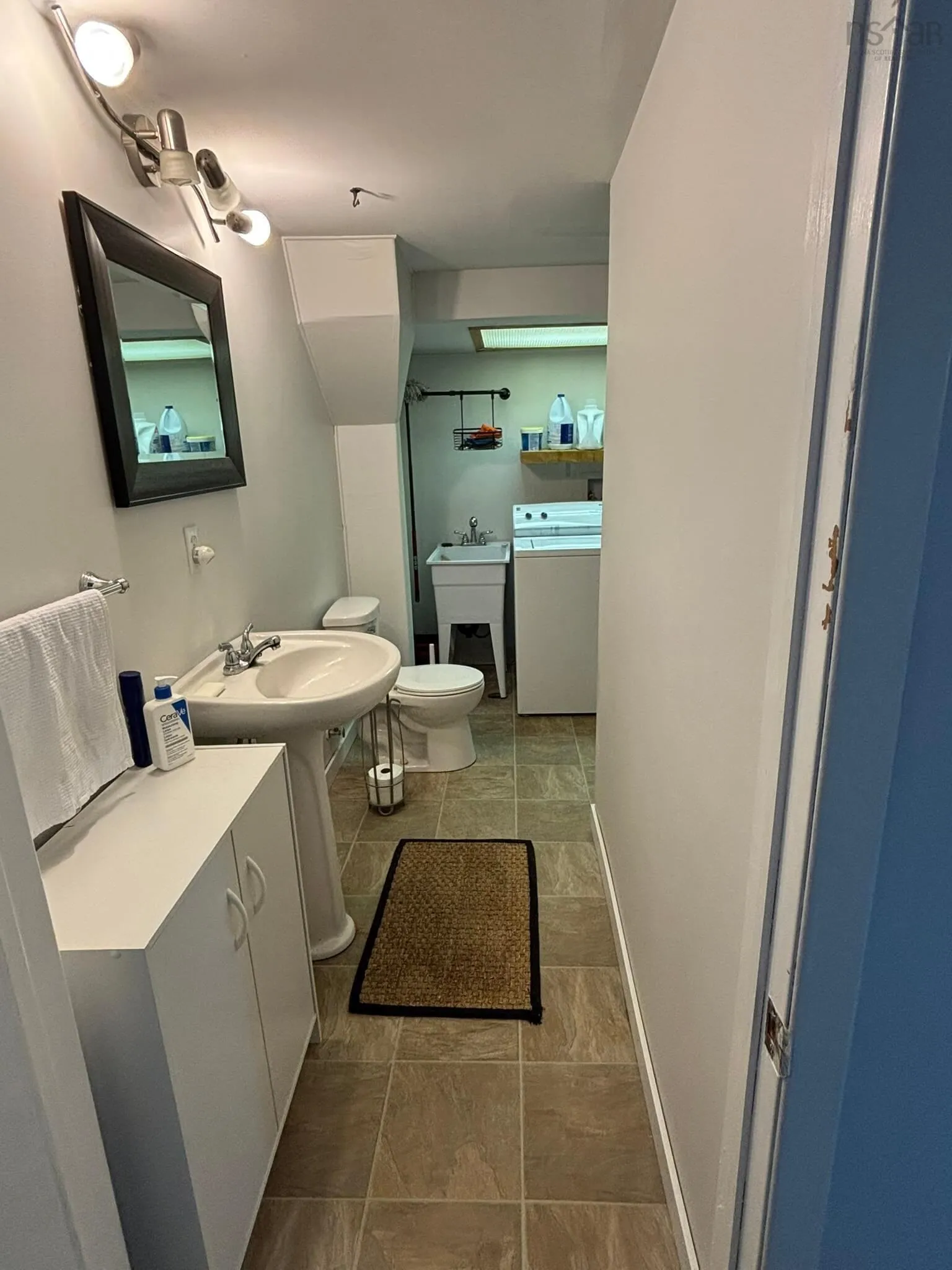 83 Redoubt Way, Eastern Passage, NS B3G 1E7, 4 Bedrooms Bedrooms, ,2 BathroomsBathrooms,Residential,For Sale,Redoubt,202520735