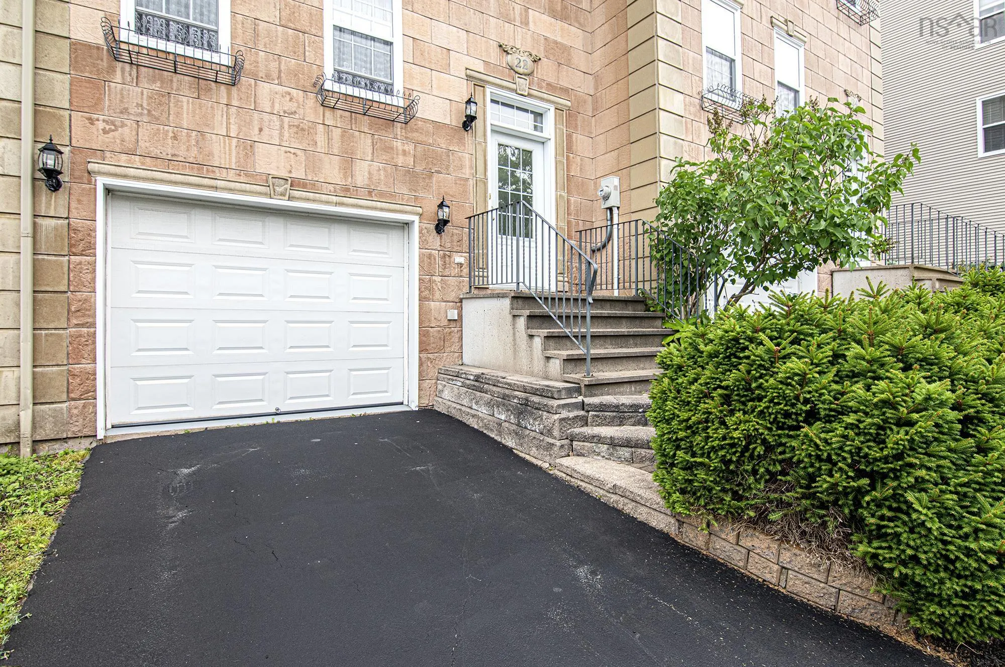 22 Brigadier Court, Halifax, NS B3M 4Y5, 3 Bedrooms Bedrooms, ,4 BathroomsBathrooms,Residential,For Sale,Brigadier,202517561