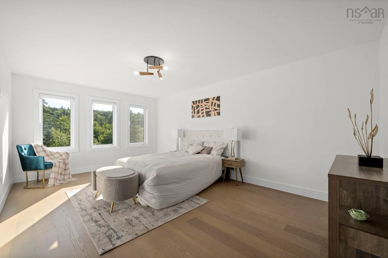 69 Breaktrail Drive, Bedford, NS B4B 2J8, 4 Bedrooms Bedrooms, ,4 BathroomsBathrooms,Residential,For Sale,Breaktrail,202523339