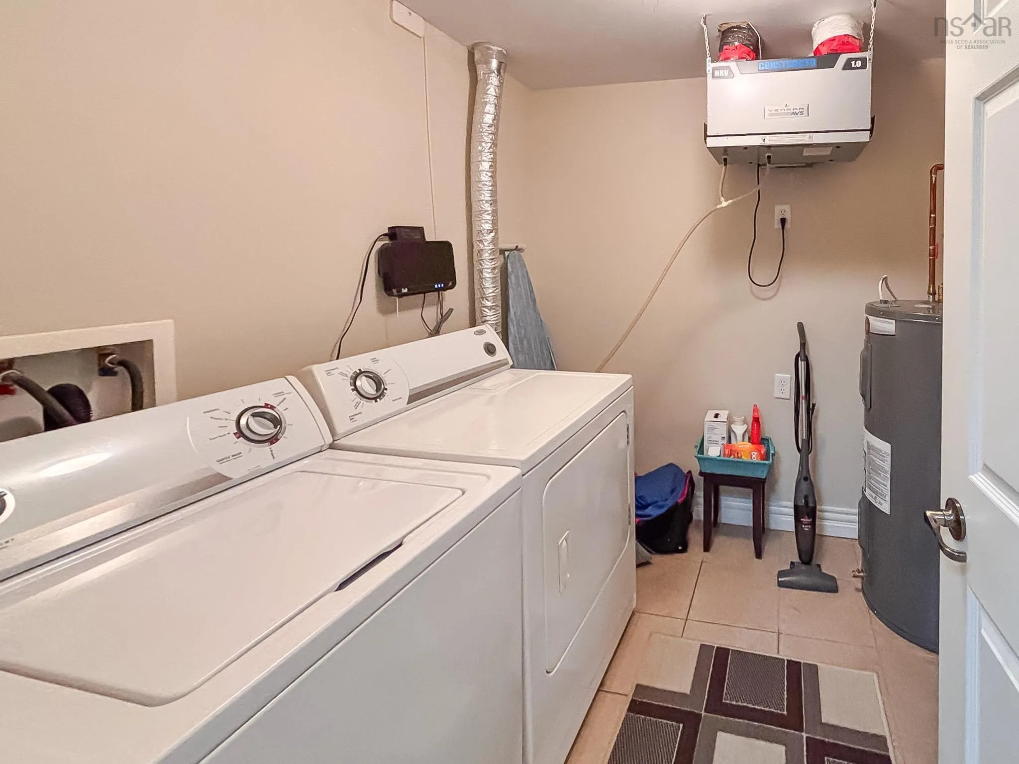 476 Main Street Suite 105, Mahone Bay, NS B0J 2E0, 2 Bedrooms Bedrooms, ,2 BathroomsBathrooms,Residential,For Sale,Main,202518981