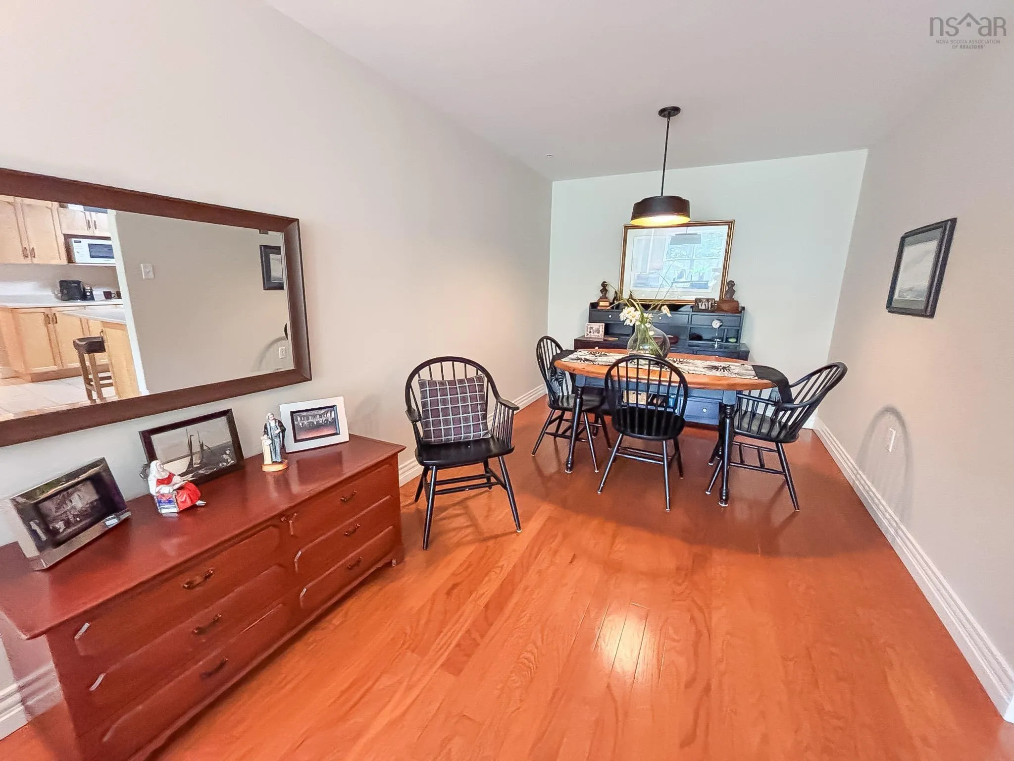 476 Main Street Suite 105, Mahone Bay, NS B0J 2E0, 2 Bedrooms Bedrooms, ,2 BathroomsBathrooms,Residential,For Sale,Main,202518981