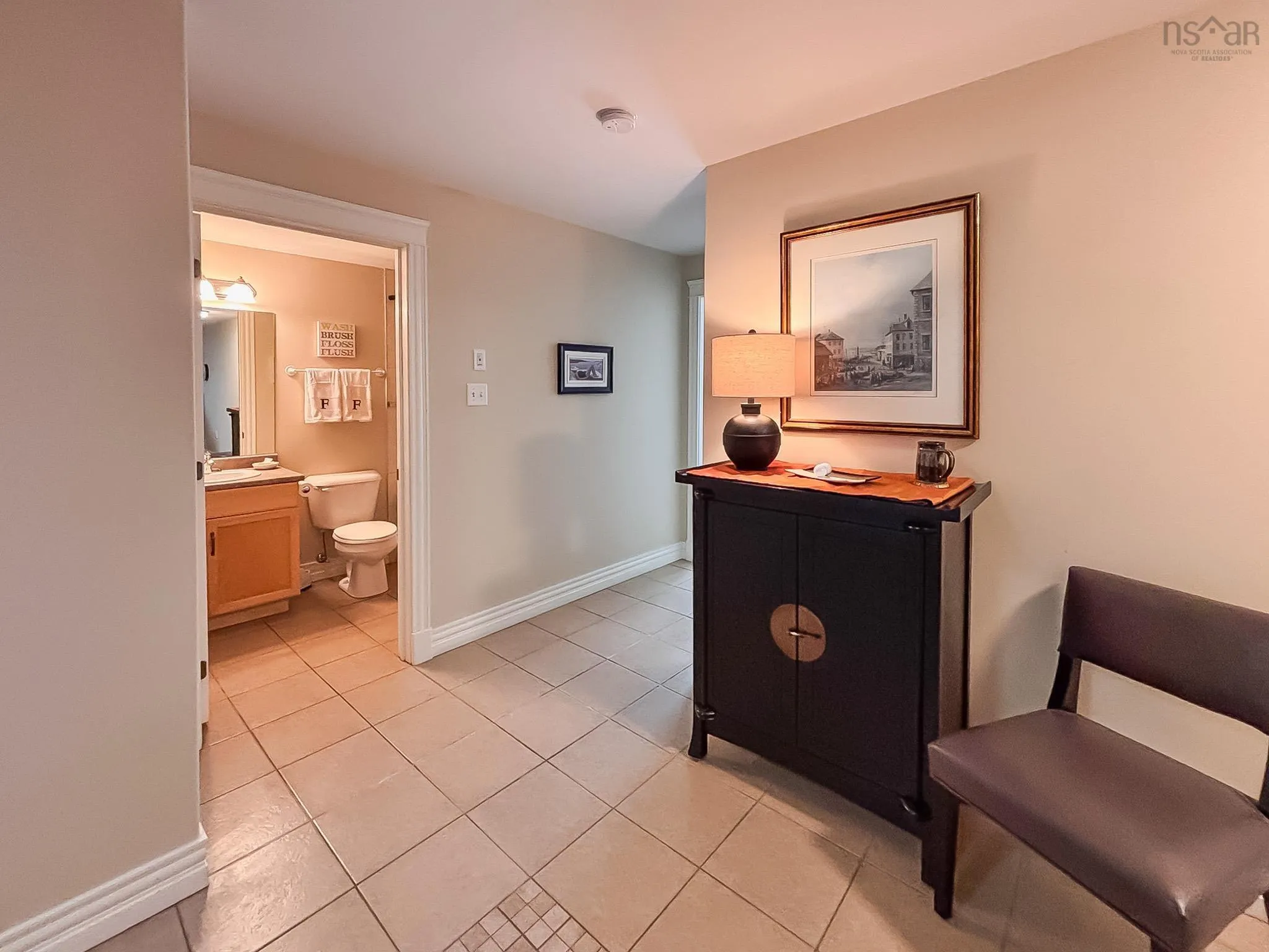 476 Main Street Suite 105, Mahone Bay, NS B0J 2E0, 2 Bedrooms Bedrooms, ,2 BathroomsBathrooms,Residential,For Sale,Main,202518981