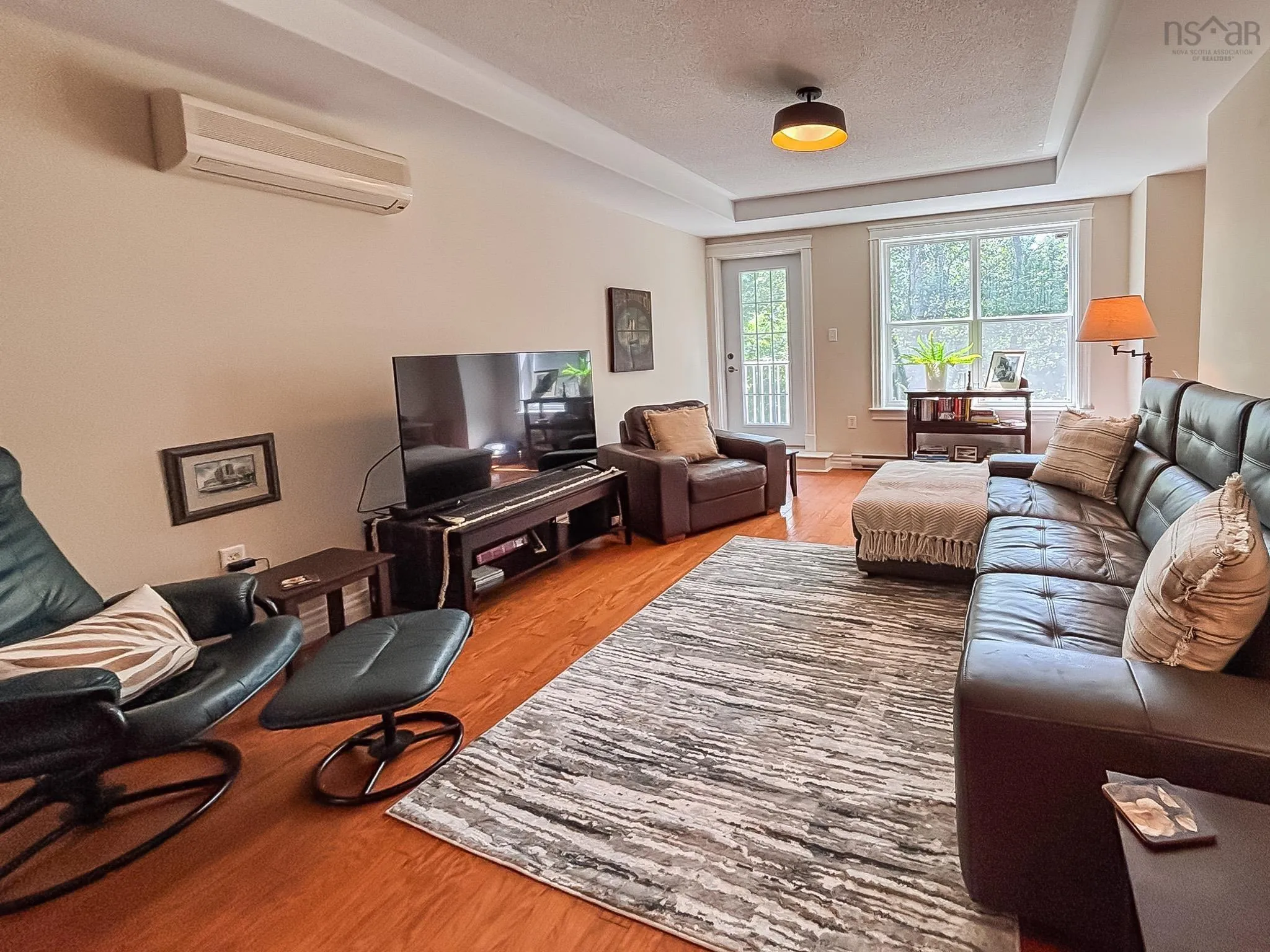 476 Main Street Suite 105, Mahone Bay, NS B0J 2E0, 2 Bedrooms Bedrooms, ,2 BathroomsBathrooms,Residential,For Sale,Main,202518981