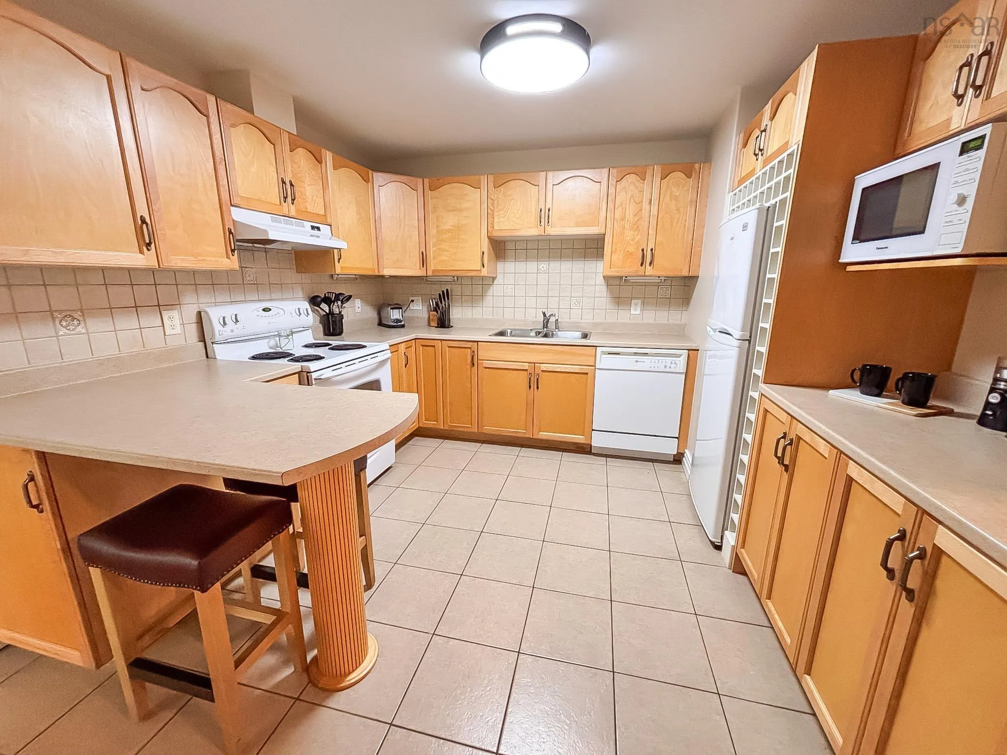 476 Main Street Suite 105, Mahone Bay, NS B0J 2E0, 2 Bedrooms Bedrooms, ,2 BathroomsBathrooms,Residential,For Sale,Main,202518981