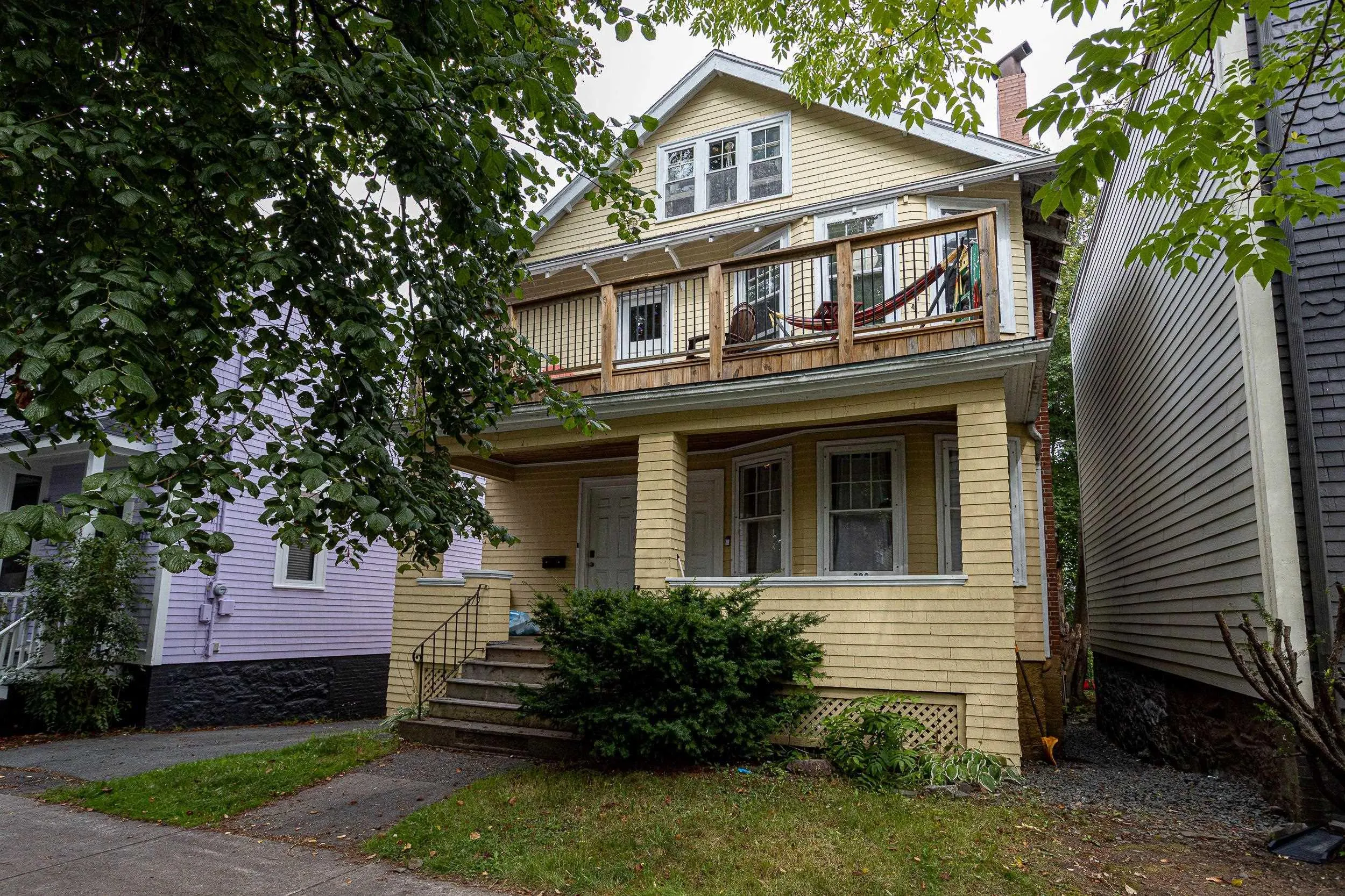 1577 Vernon Street, Halifax, NS B3H 3M8, 8 Bedrooms Bedrooms, ,4 BathroomsBathrooms,Residential,For Sale,Vernon,202523207