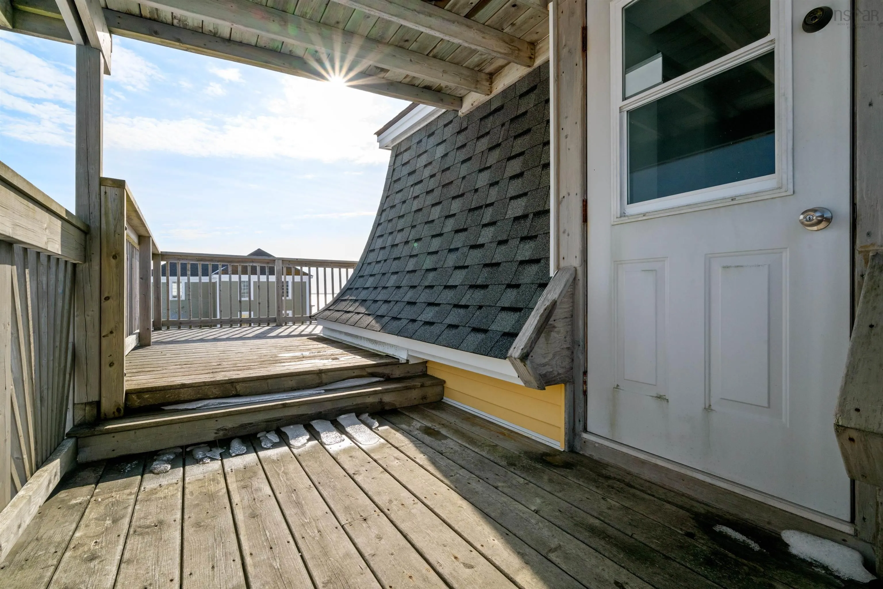 125 The Point Road, Blue Rocks, NS B0J 2C0, 2 Bedrooms Bedrooms, ,3 BathroomsBathrooms,Residential,For Sale,The Point,202521988
