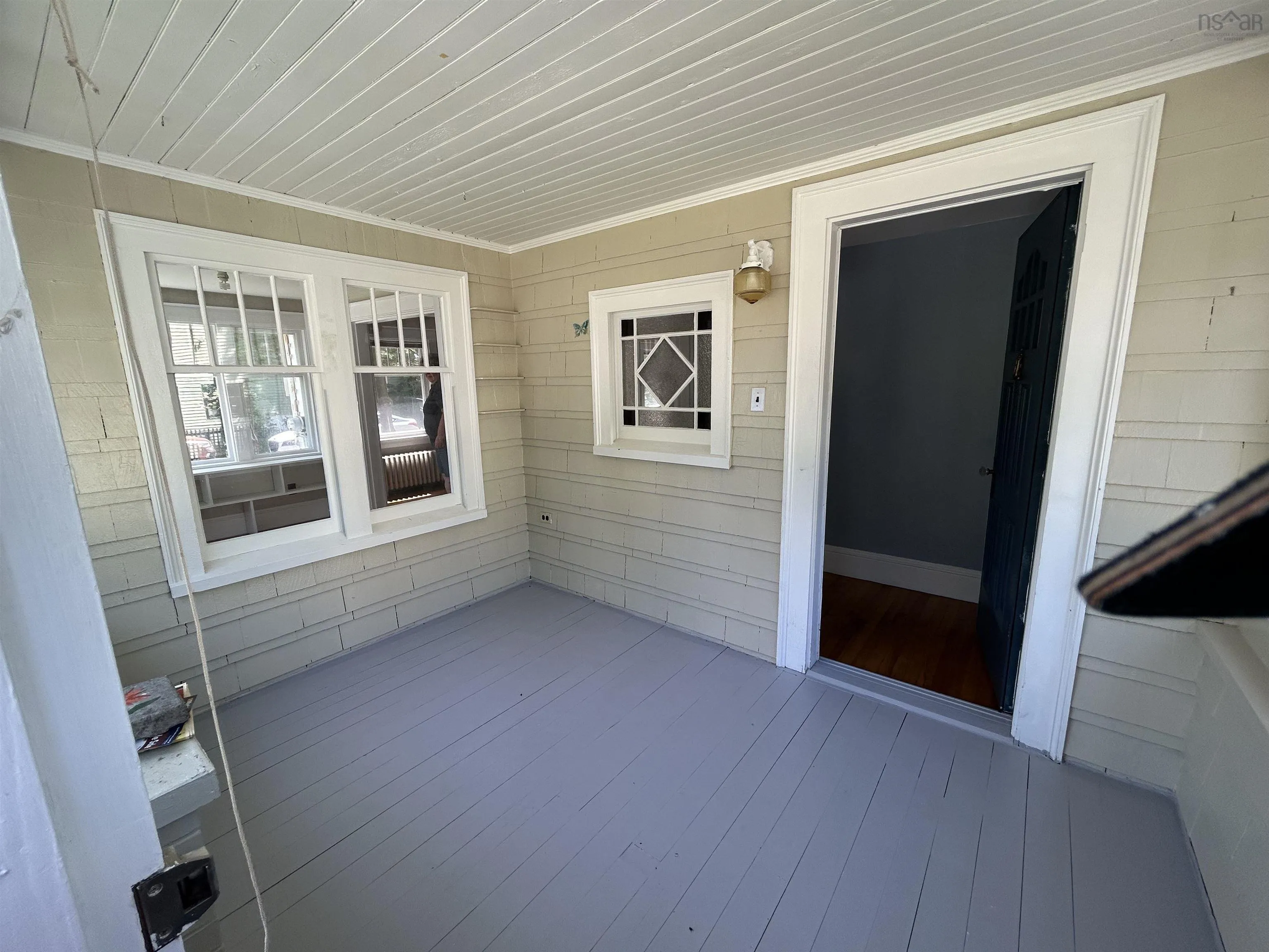 25 Cumberland Street, Yarmouth, NS B5A 1C9, 4 Bedrooms Bedrooms, ,2 BathroomsBathrooms,Residential,For Sale,Cumberland,202513617