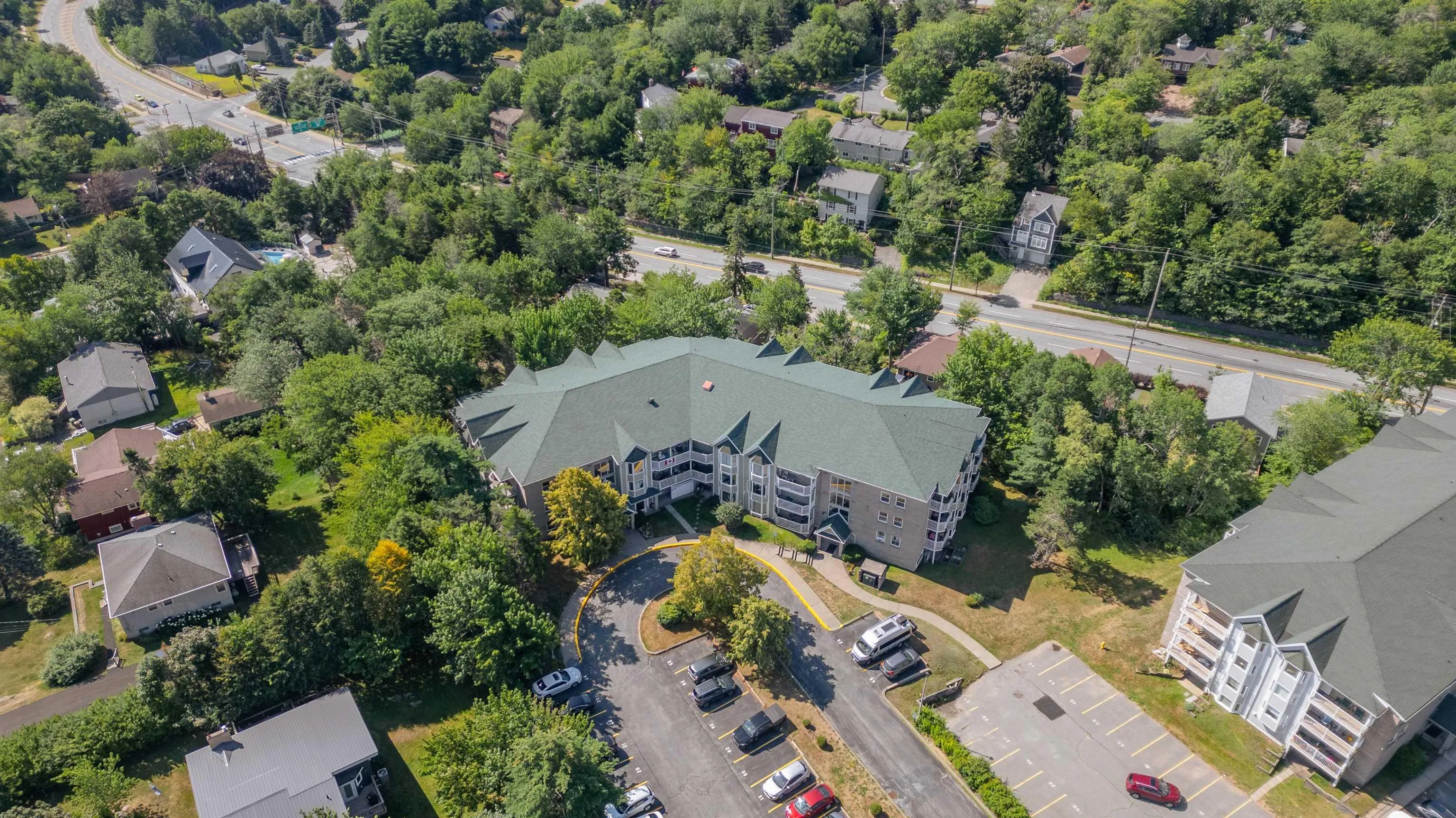 409-87 Kearney Lake Road, Clayton Park, NS B3M 4H1, 2 Bedrooms Bedrooms, ,1 BathroomBathrooms,Residential,For Sale,Kearney Lake,202519523