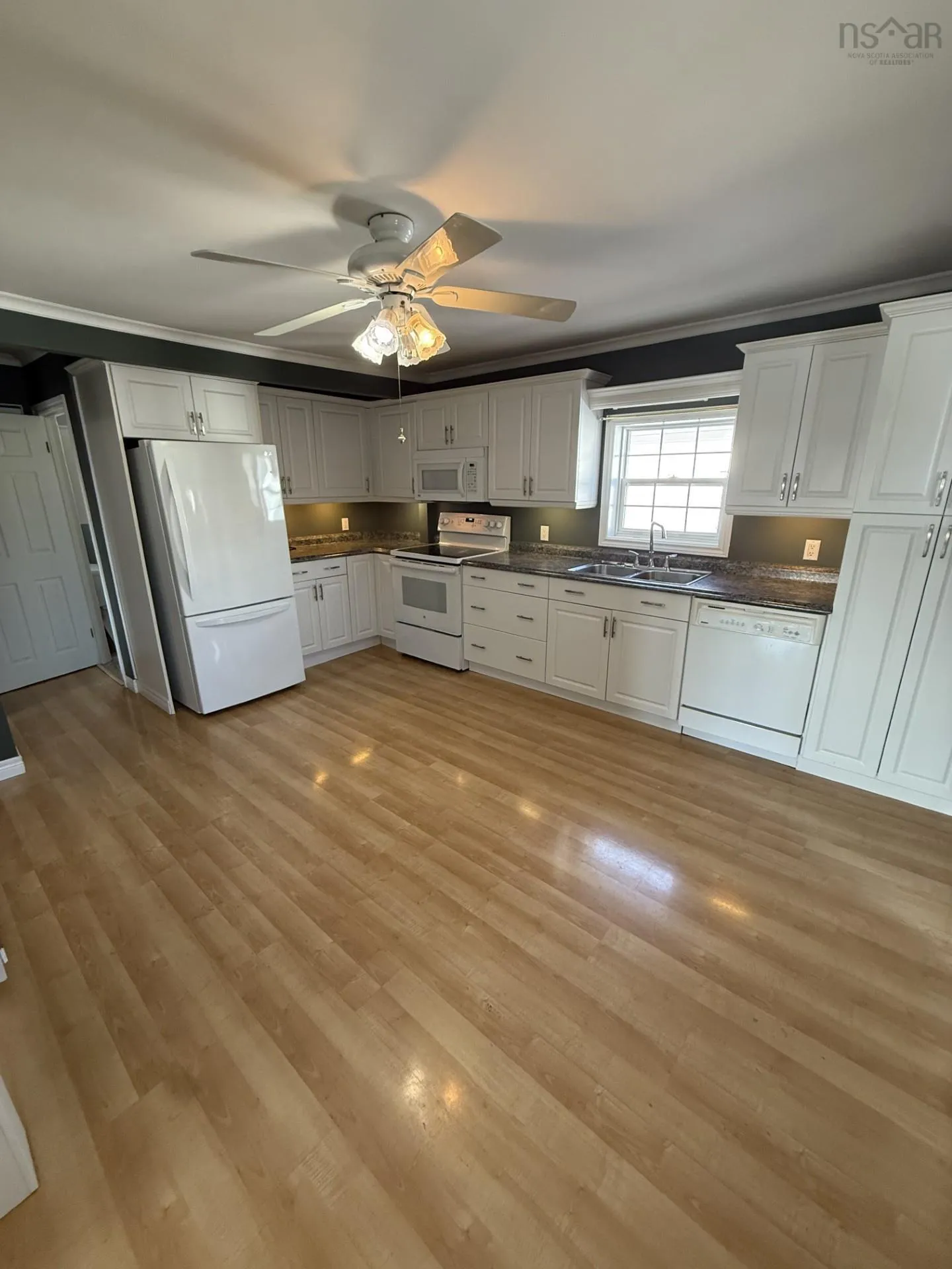 2633 Highway 206 Arichat, N.s., Arichat Ns B0e 1a0, 3 Bedrooms Bedrooms, ,1 BathroomBathrooms,Residential,For Sale,Highway 206 Arichat, N.S.,202504978