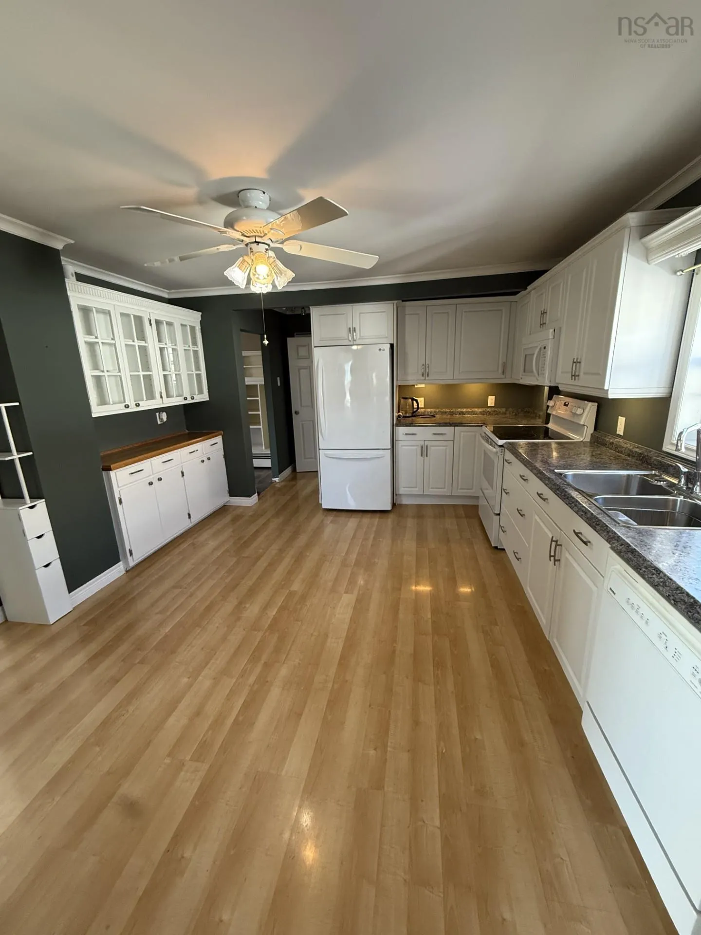 2633 Highway 206 Arichat, N.s., Arichat Ns B0e 1a0, 3 Bedrooms Bedrooms, ,1 BathroomBathrooms,Residential,For Sale,Highway 206 Arichat, N.S.,202504978