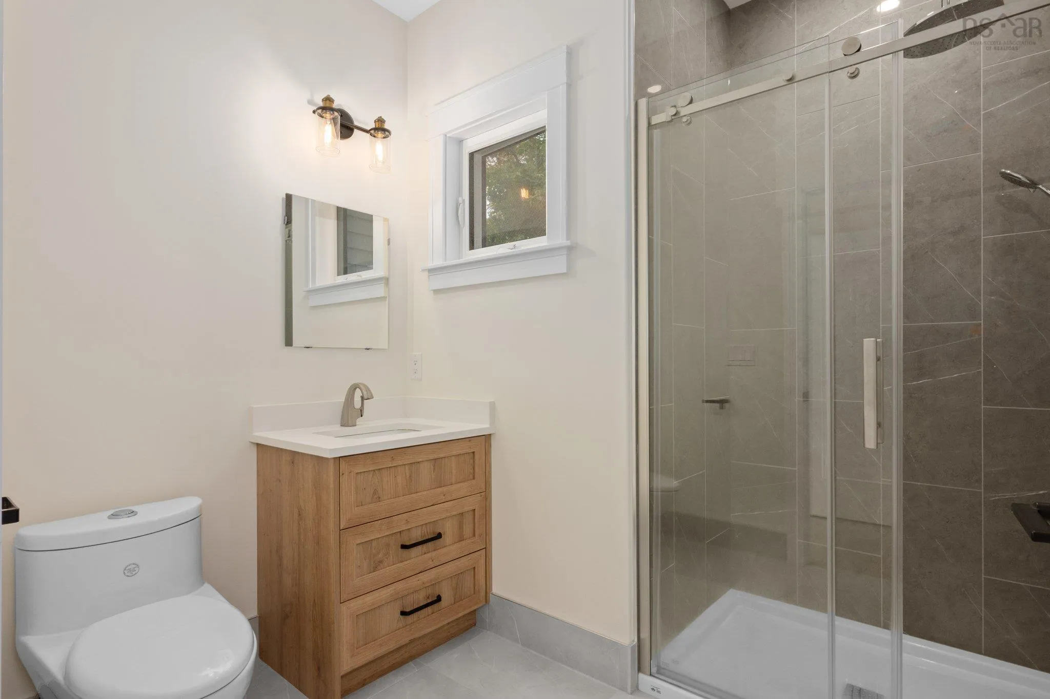 978 Winwick Road, Halifax Ns B3h 4l5, 4 Bedrooms Bedrooms, ,5 BathroomsBathrooms,Residential,For Sale,Winwick,202507957