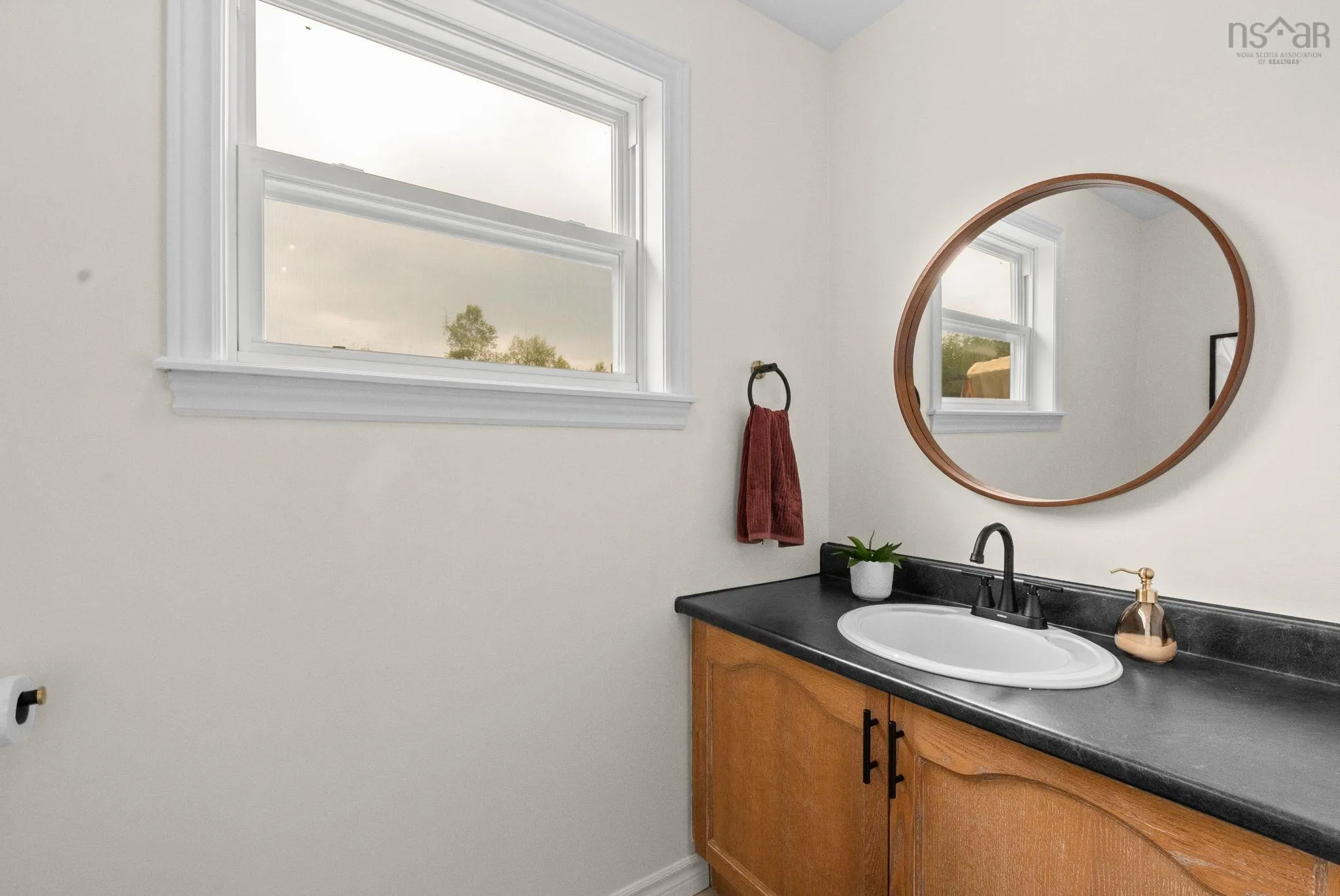 31 Brookview Drive, Cole Harbour, NS B2V 2V5, 3 Bedrooms Bedrooms, ,2 BathroomsBathrooms,Residential,For Sale,Brookview,202519882