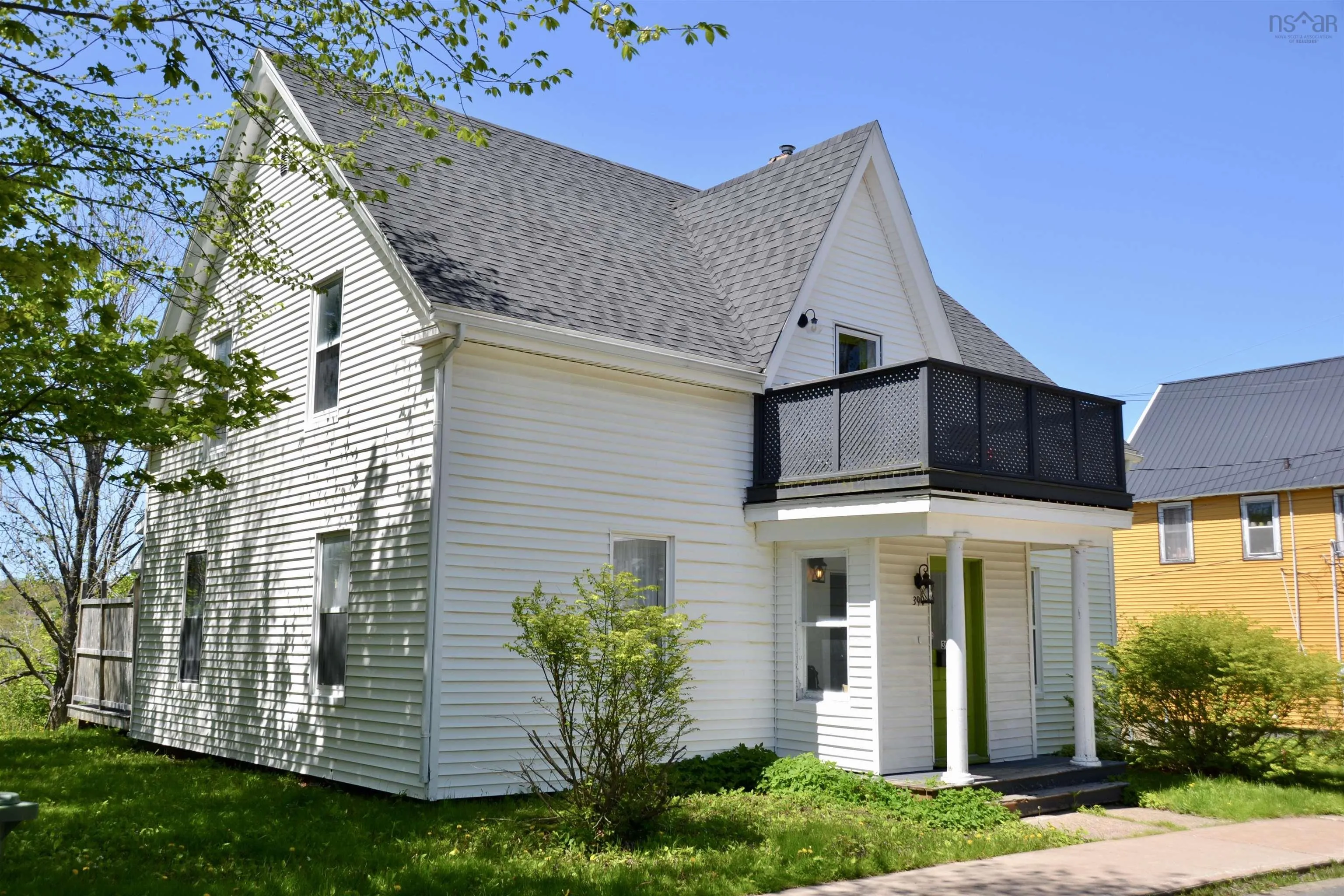 399 Macdonald Street, New Glasgow, NS B2H 2V7, 4 Bedrooms Bedrooms, ,2 BathroomsBathrooms,Residential,For Sale,Macdonald,202512999