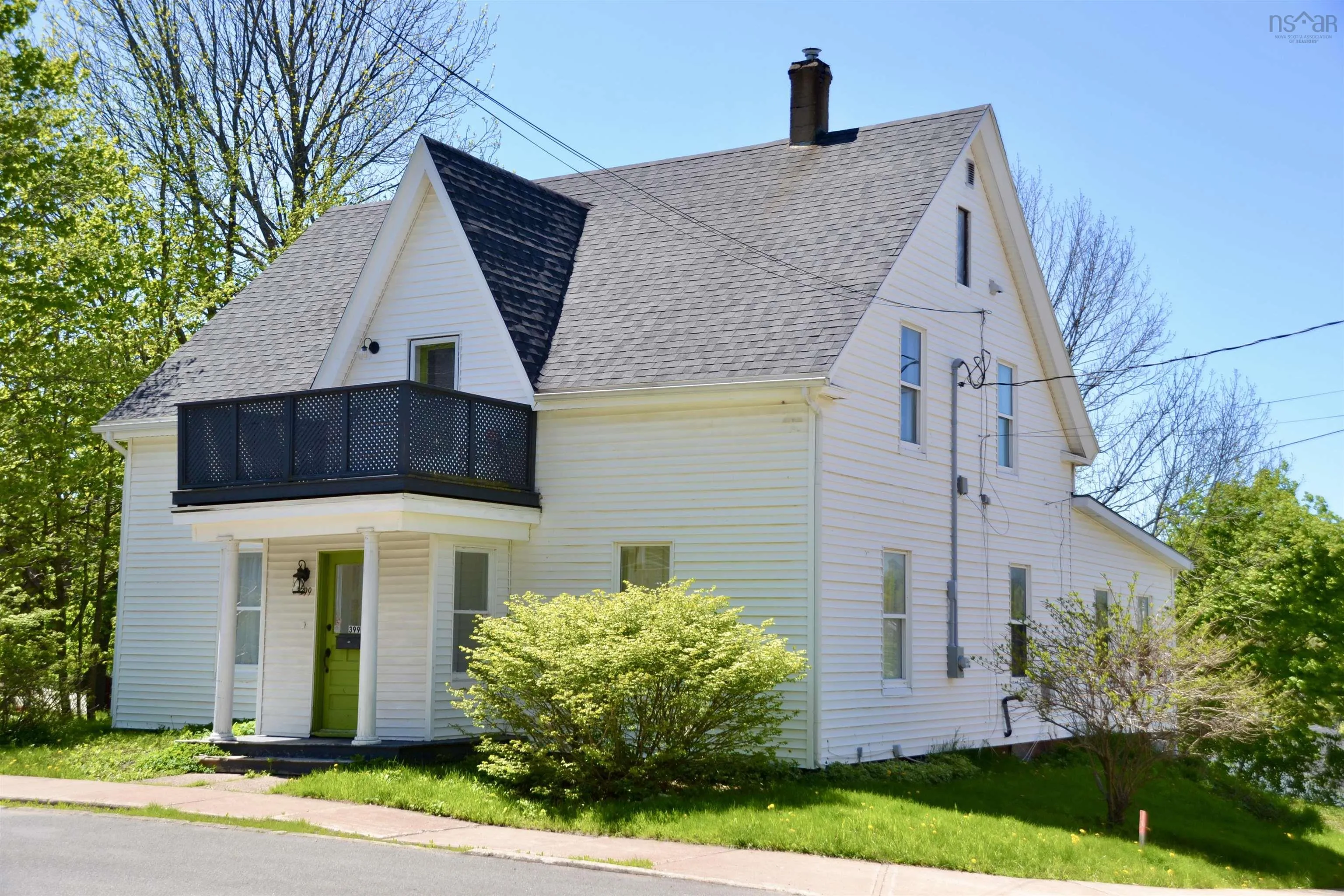 399 Macdonald Street, New Glasgow, NS B2H 2V7, 4 Bedrooms Bedrooms, ,2 BathroomsBathrooms,Residential,For Sale,Macdonald,202512999