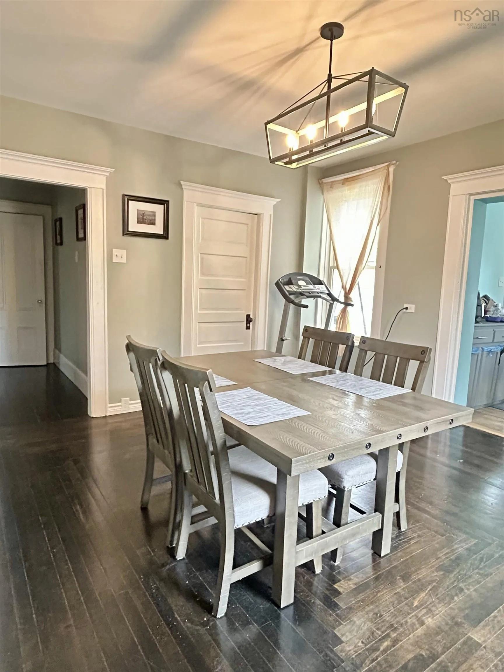 399 Macdonald Street, New Glasgow, NS B2H 2V7, 4 Bedrooms Bedrooms, ,2 BathroomsBathrooms,Residential,For Sale,Macdonald,202512999