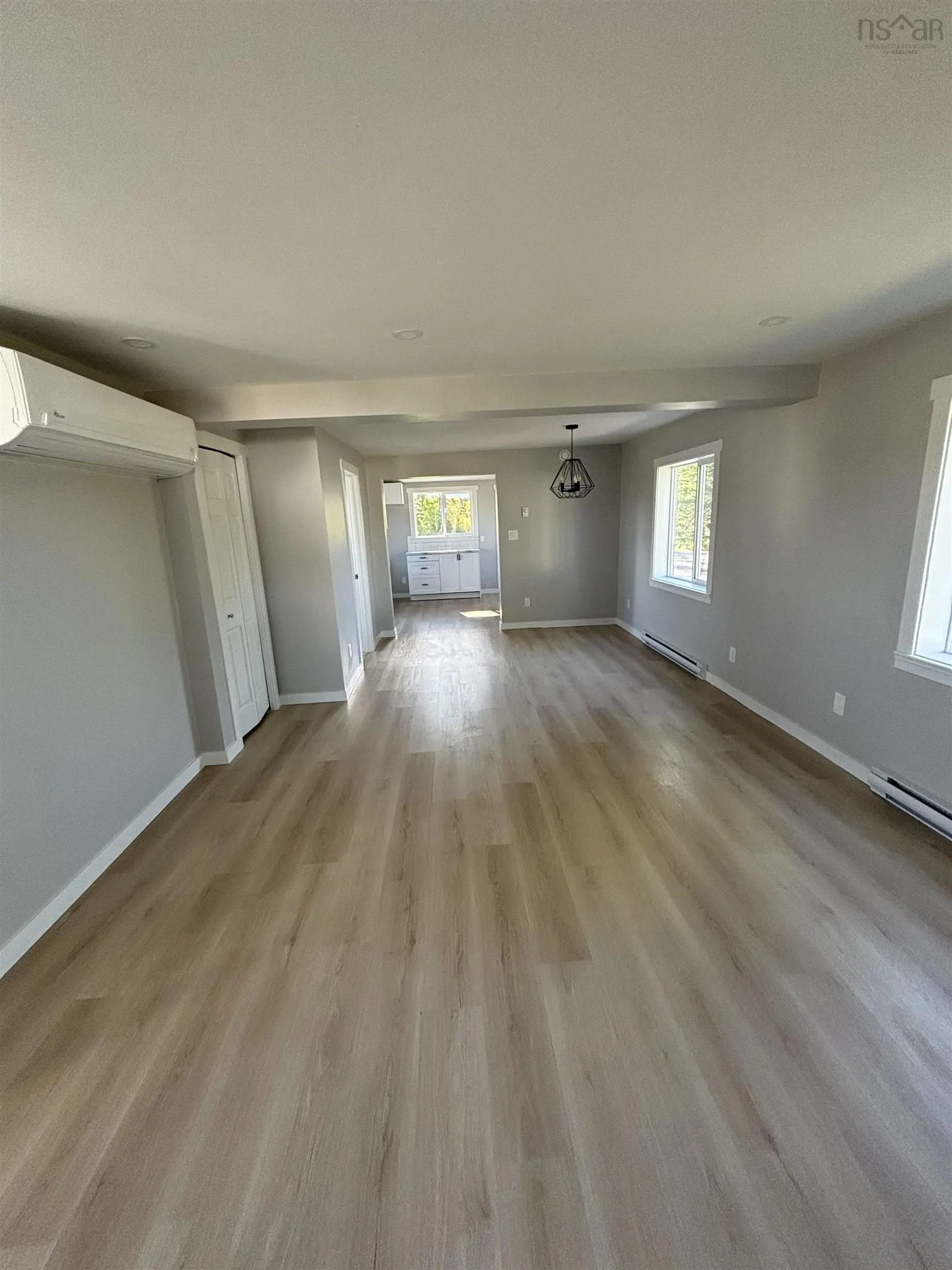 47 School Street, Glace Bay Ns B1a 1j3, 3 Bedrooms Bedrooms, ,2 BathroomsBathrooms,Residential,For Sale,School,202510203