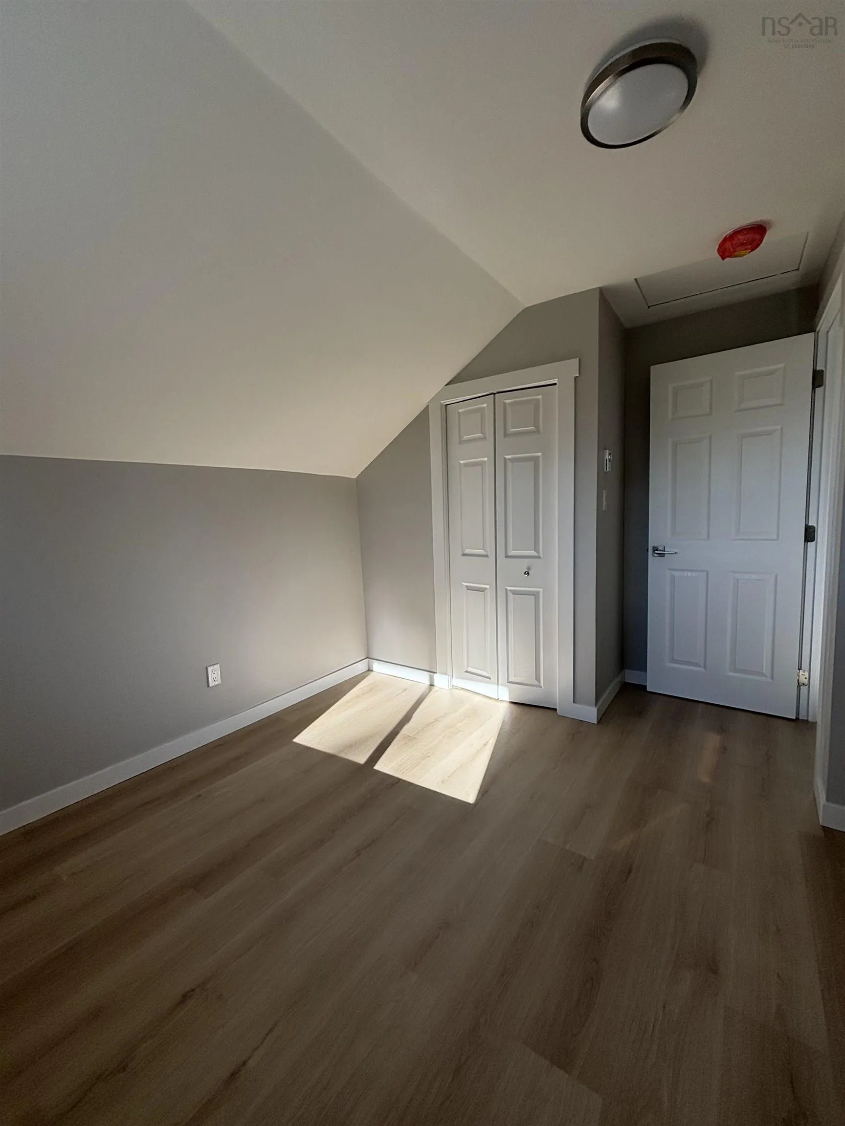 47 School Street, Glace Bay Ns B1a 1j3, 3 Bedrooms Bedrooms, ,2 BathroomsBathrooms,Residential,For Sale,School,202510203