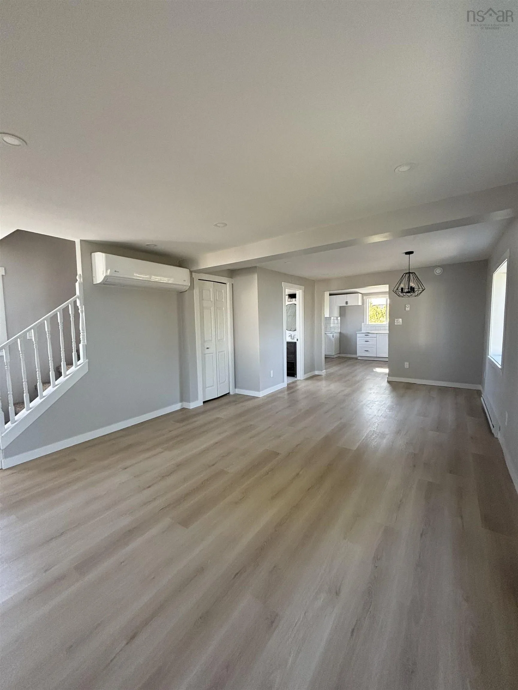 47 School Street, Glace Bay Ns B1a 1j3, 3 Bedrooms Bedrooms, ,2 BathroomsBathrooms,Residential,For Sale,School,202510203