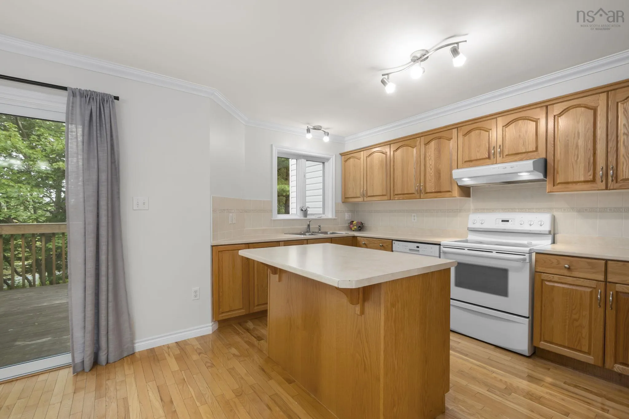 64 Brookshire Court, Bedford, NS B4A 4E2, 3 Bedrooms Bedrooms, ,3 BathroomsBathrooms,Residential,For Sale,Brookshire,202519740