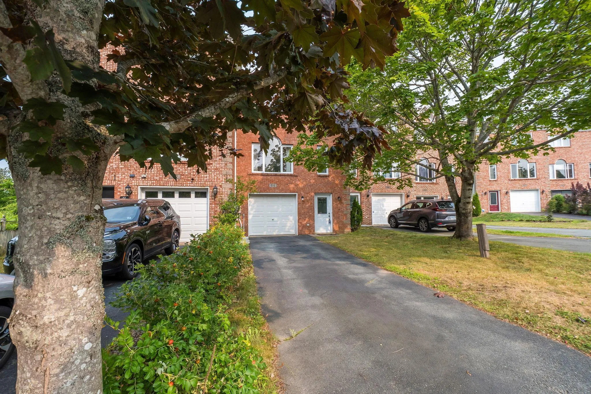 64 Brookshire Court, Bedford, NS B4A 4E2, 3 Bedrooms Bedrooms, ,3 BathroomsBathrooms,Residential,For Sale,Brookshire,202519740