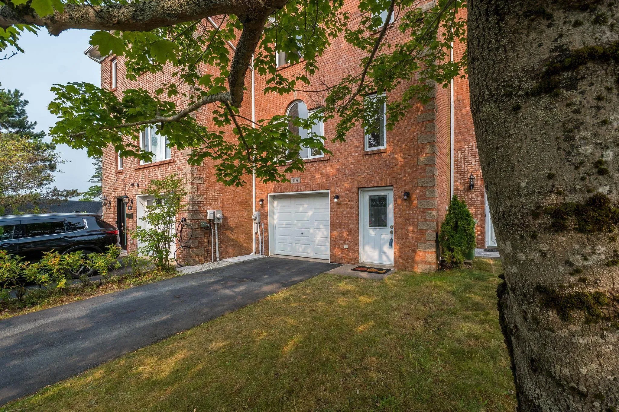 64 Brookshire Court, Bedford, NS B4A 4E2, 3 Bedrooms Bedrooms, ,3 BathroomsBathrooms,Residential,For Sale,Brookshire,202519740