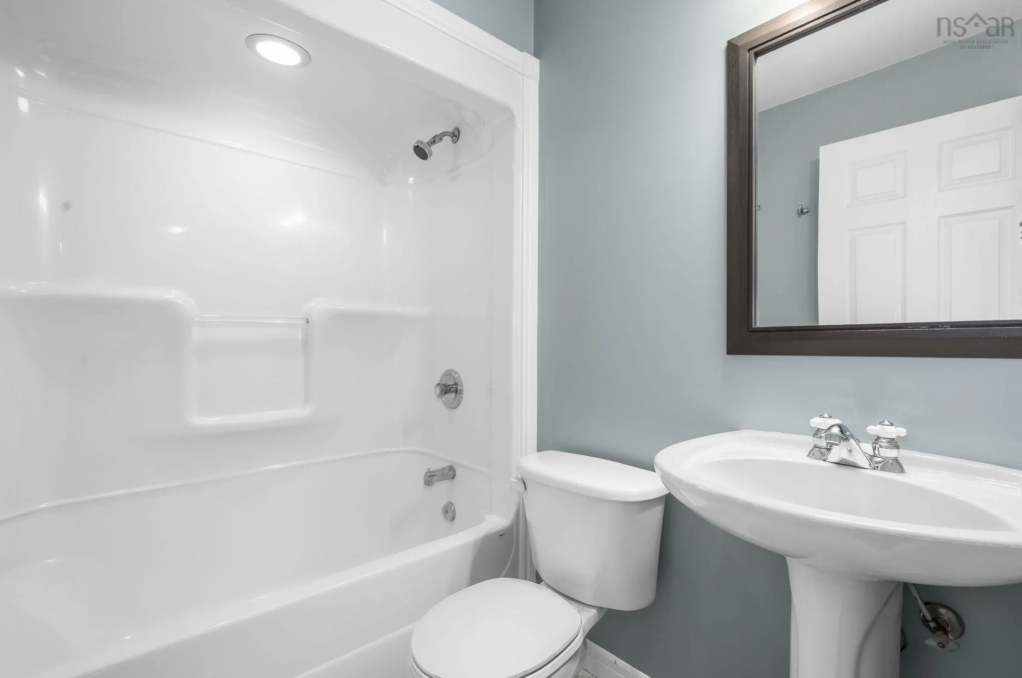 64 Brookshire Court, Bedford, NS B4A 4E2, 3 Bedrooms Bedrooms, ,3 BathroomsBathrooms,Residential,For Sale,Brookshire,202519740