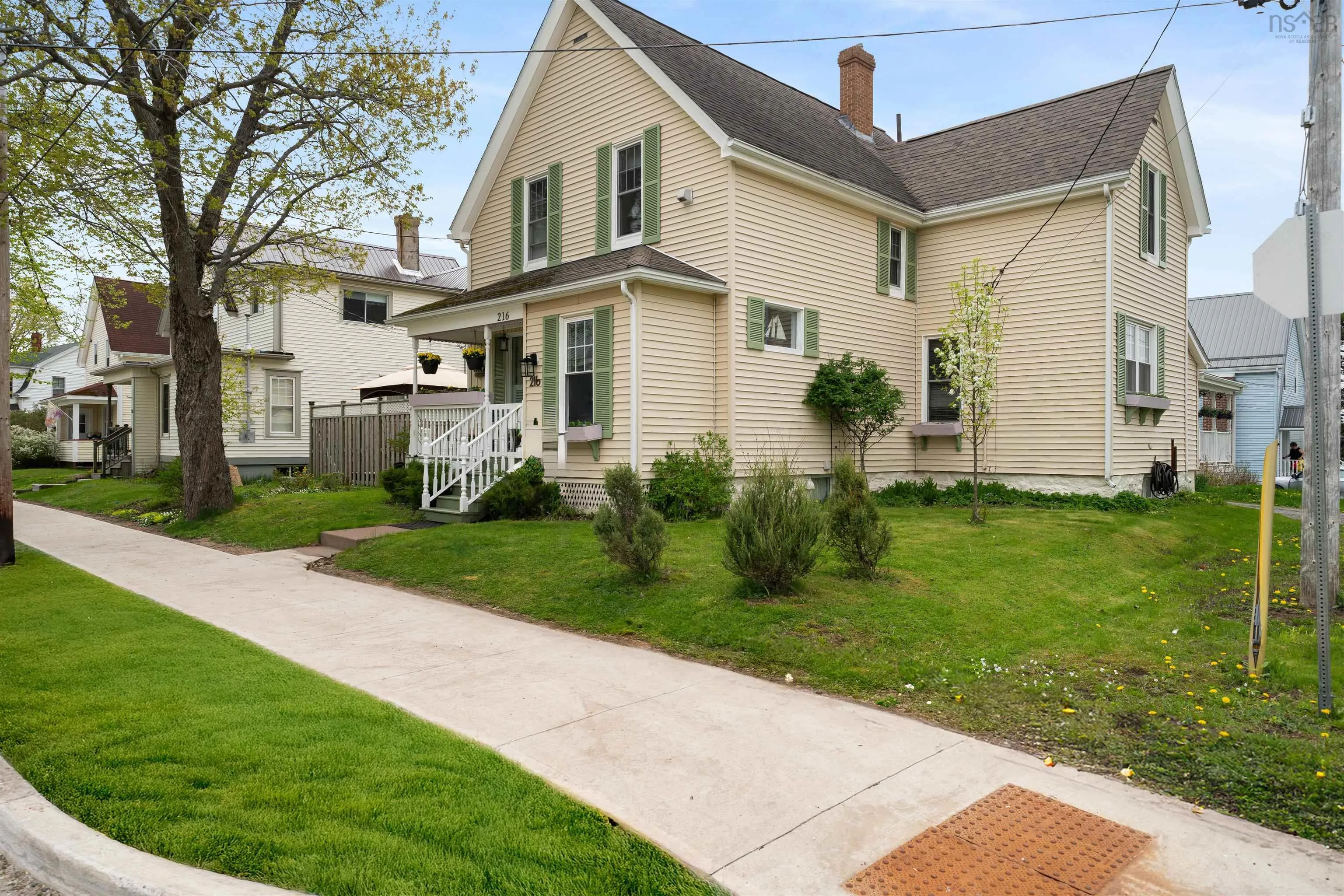 216 Brookside Avenue, New Glasgow, NS B2H 3E5, 3 Bedrooms Bedrooms, ,1 BathroomBathrooms,Residential,For Sale,Brookside,202505537