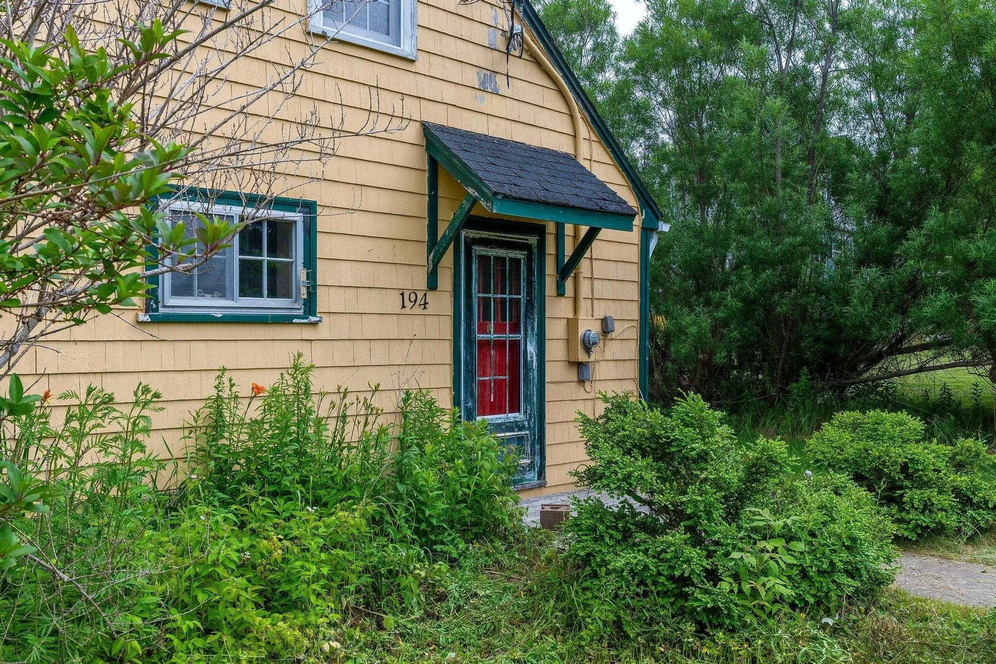 194 Paddy's Head Road, Indian Harbour, NS B3Z 3N8, 3 Bedrooms Bedrooms, ,2 BathroomsBathrooms,Residential,For Sale,Paddy's Head Road,202517732