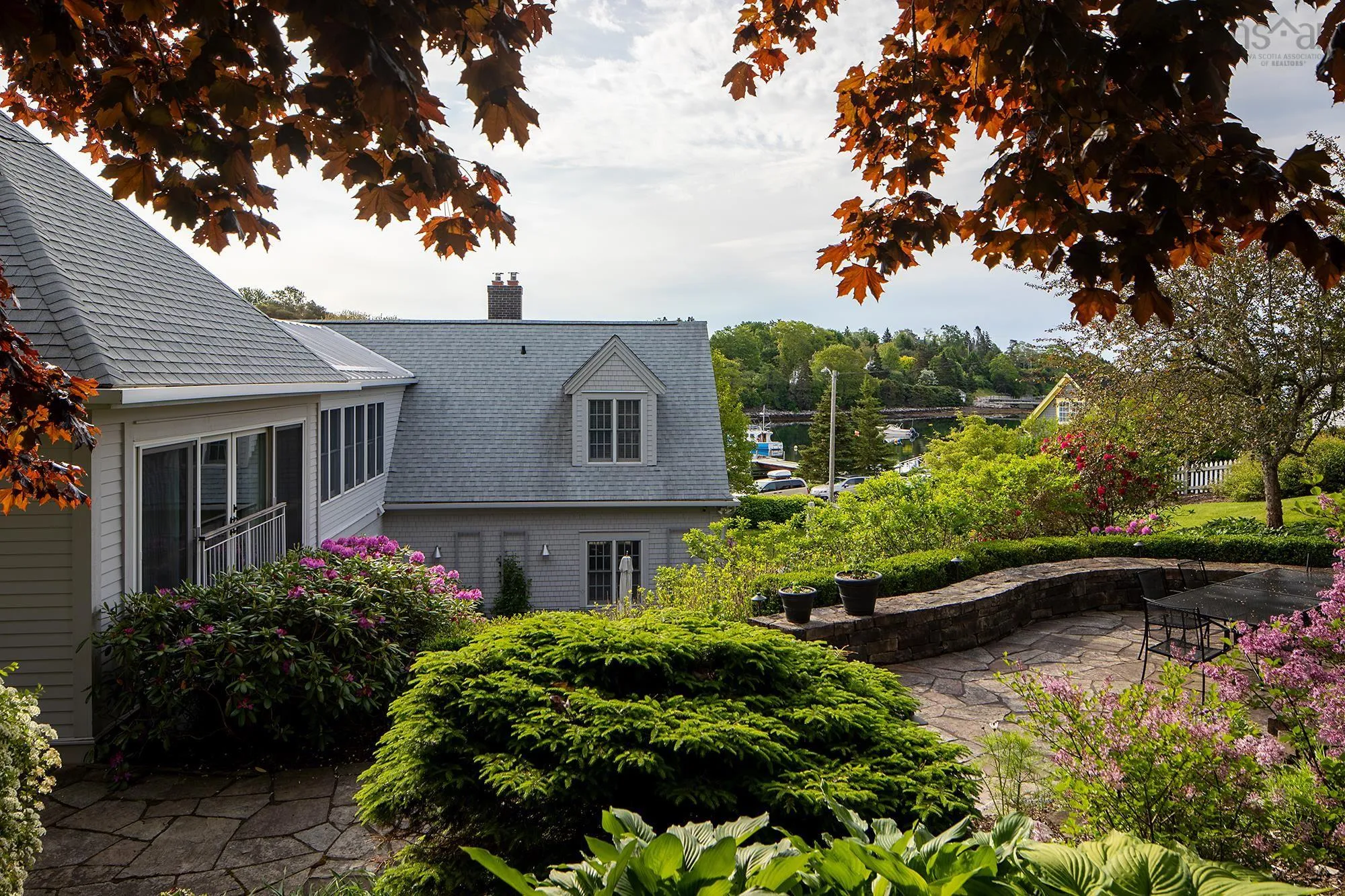 67 Water Street, Chester, NS B0J 1J0, 3 Bedrooms Bedrooms, ,4 BathroomsBathrooms,Residential,For Sale,Water,202513487