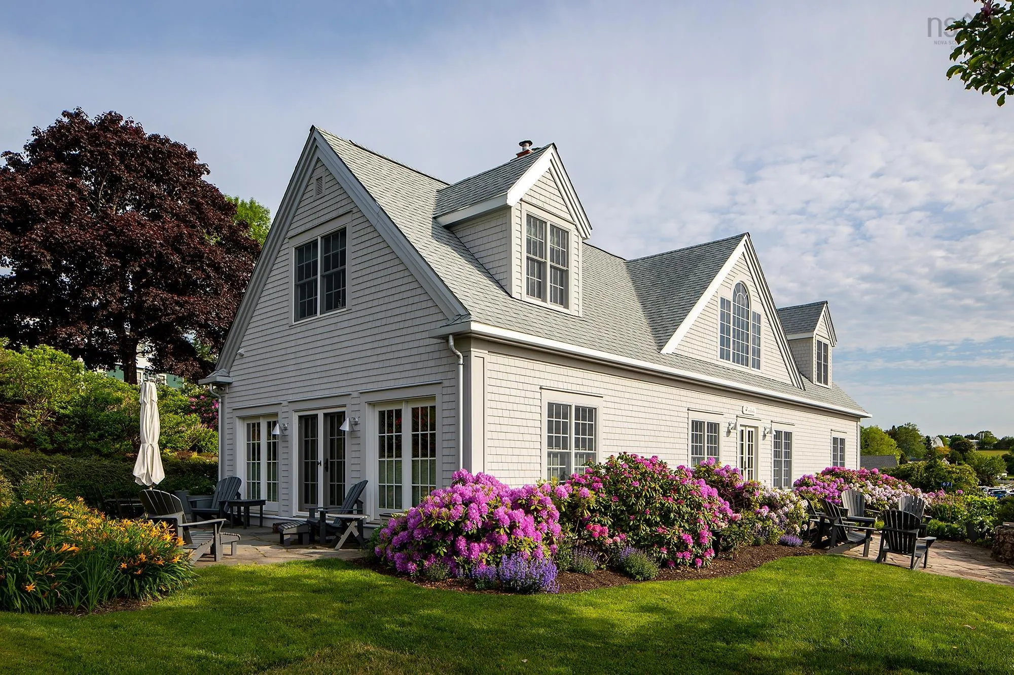 67 Water Street, Chester, NS B0J 1J0, 3 Bedrooms Bedrooms, ,4 BathroomsBathrooms,Residential,For Sale,Water,202513487