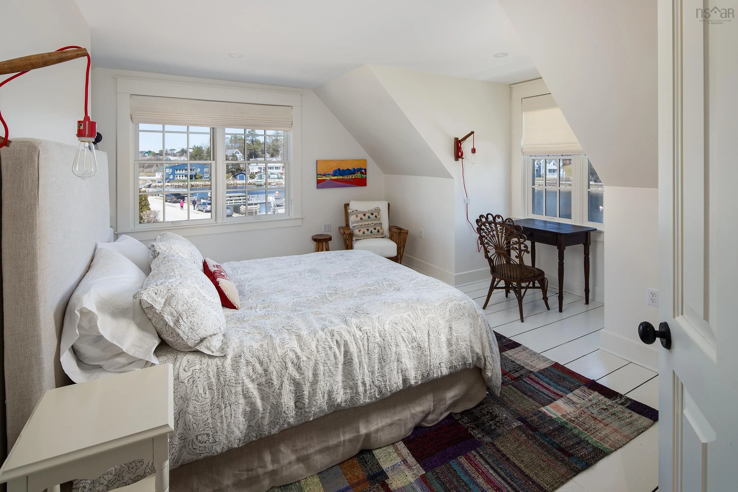 67 Water Street, Chester, NS B0J 1J0, 3 Bedrooms Bedrooms, ,4 BathroomsBathrooms,Residential,For Sale,Water,202513487
