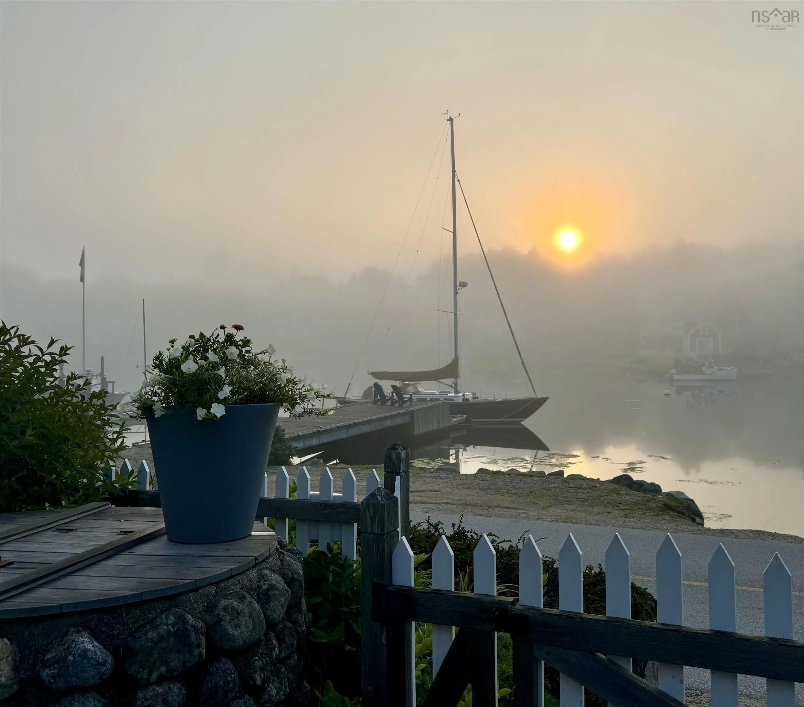 67 Water Street, Chester, NS B0J 1J0, 3 Bedrooms Bedrooms, ,4 BathroomsBathrooms,Residential,For Sale,Water,202513487