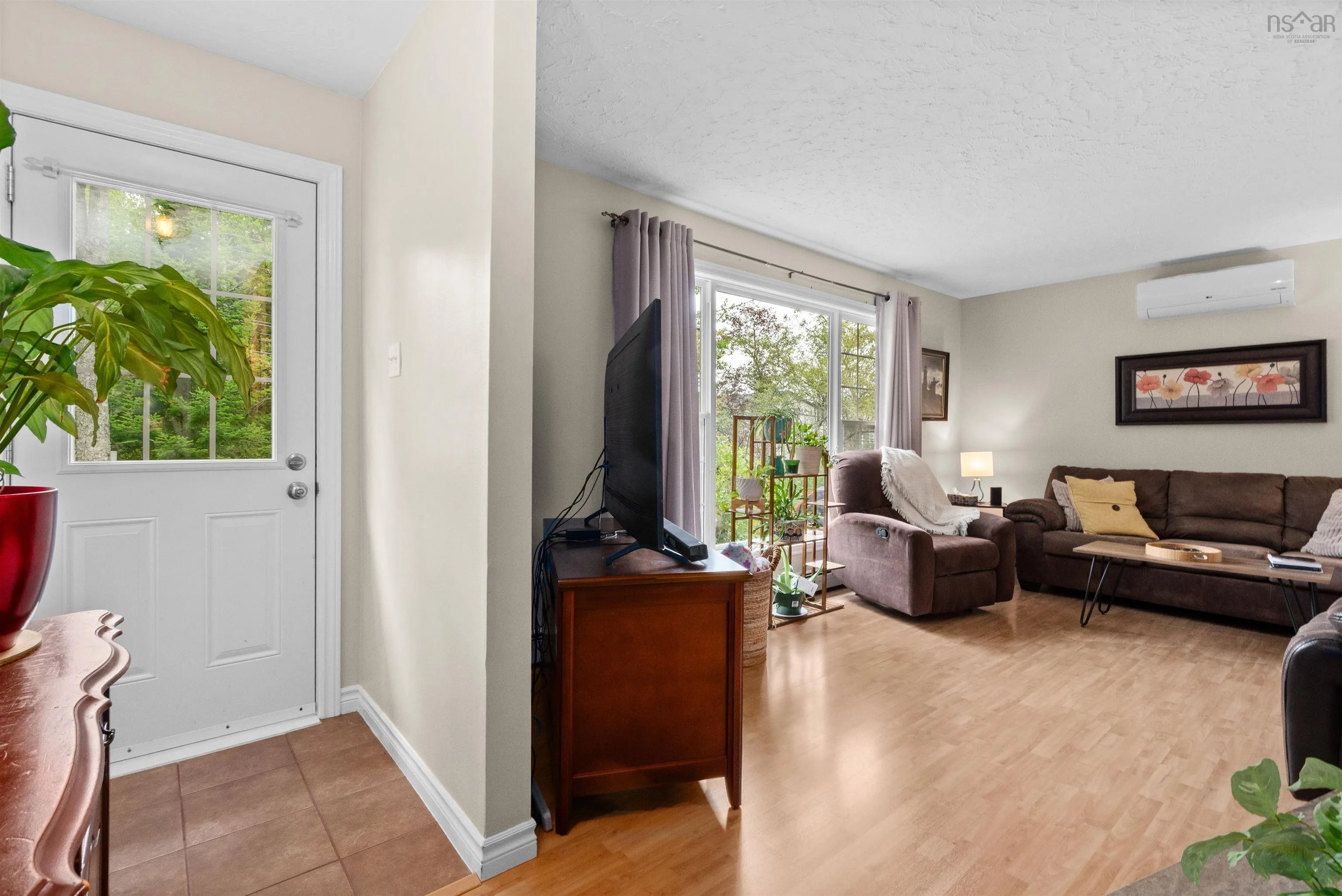 1221 Beaver Bank Road, Beaver Bank, NS B4G 1E8, 4 Bedrooms Bedrooms, ,2 BathroomsBathrooms,Residential,For Sale,Beaver Bank,202522349
