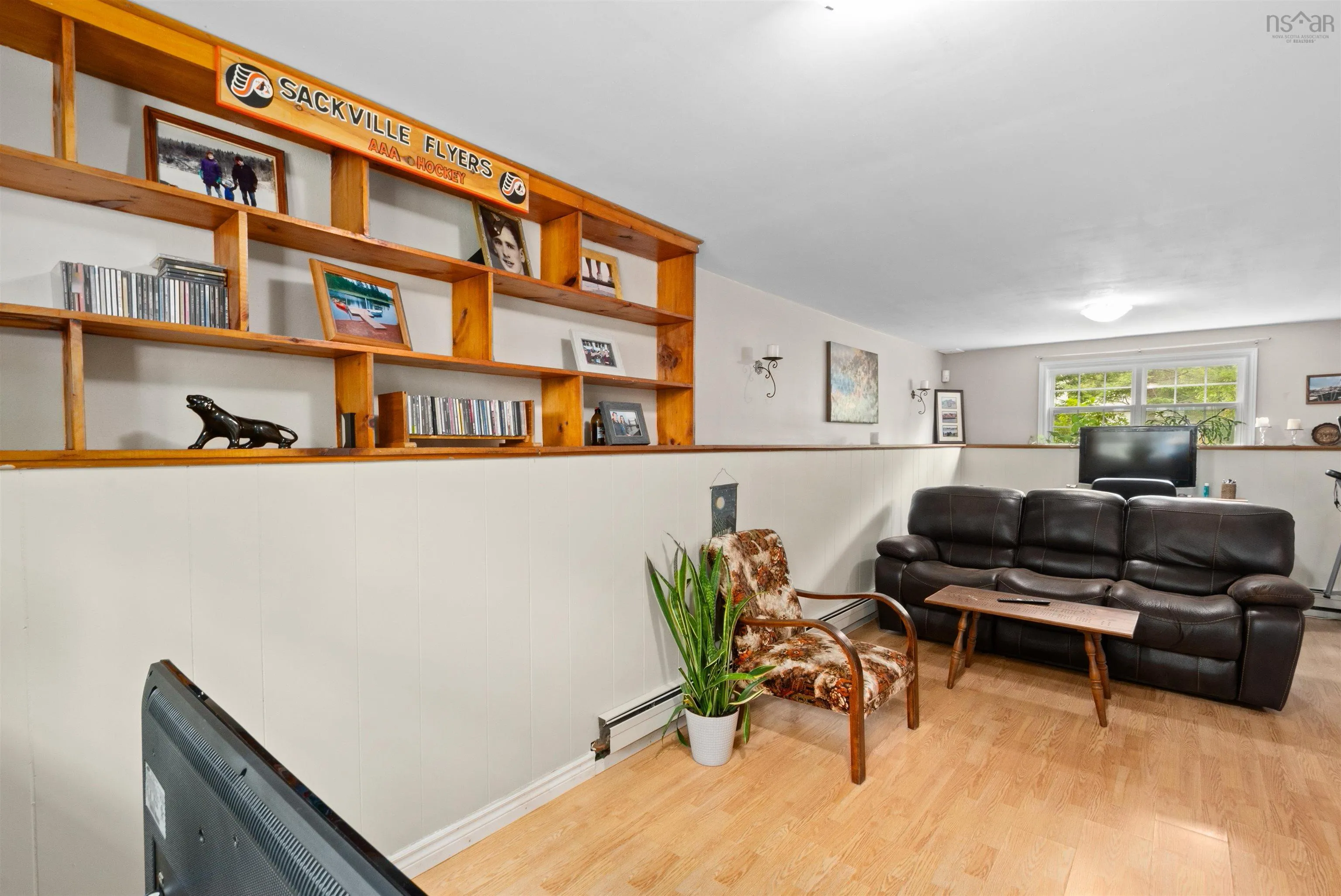1221 Beaver Bank Road, Beaver Bank, NS B4G 1E8, 4 Bedrooms Bedrooms, ,2 BathroomsBathrooms,Residential,For Sale,Beaver Bank,202522349