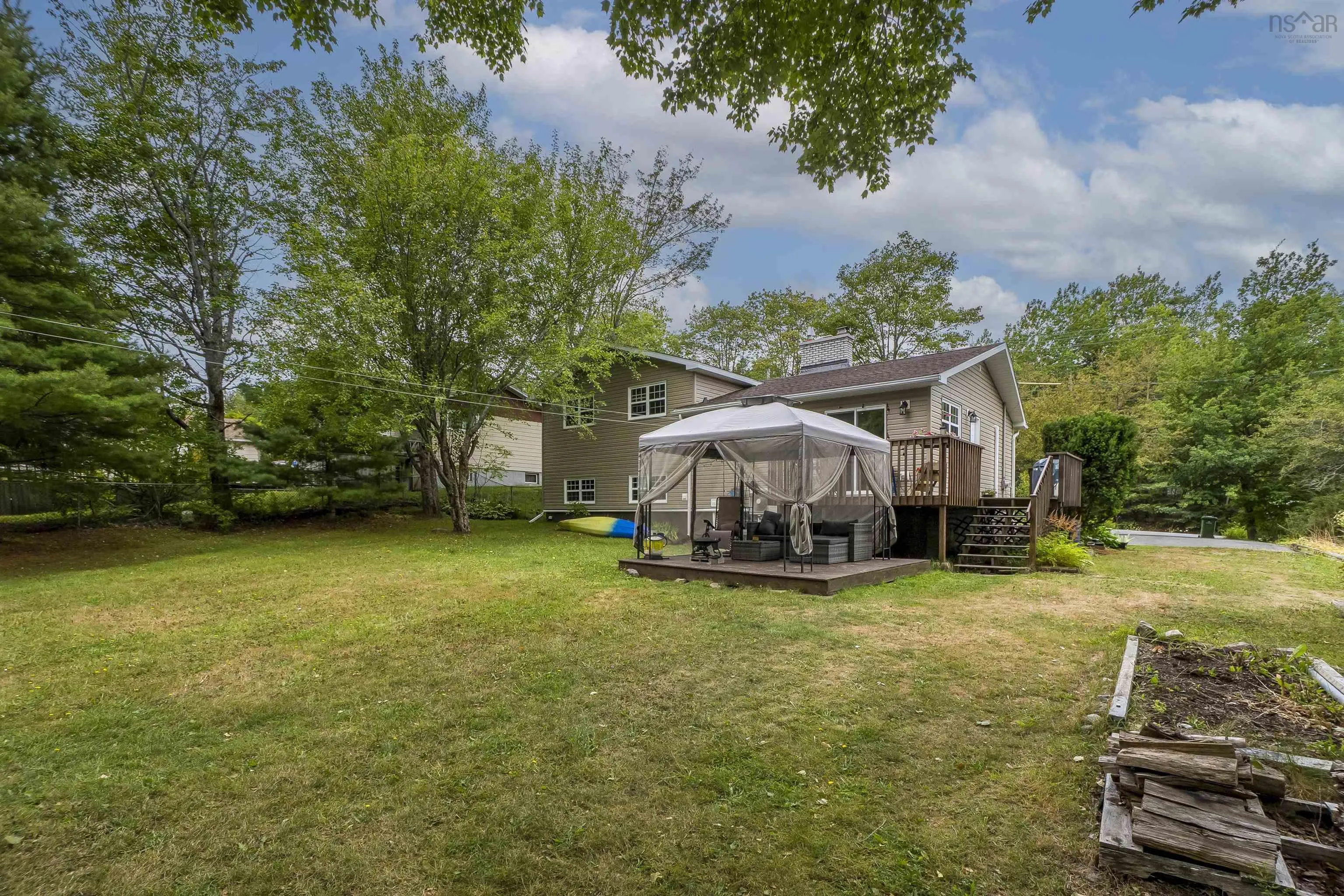 1221 Beaver Bank Road, Beaver Bank, NS B4G 1E8, 4 Bedrooms Bedrooms, ,2 BathroomsBathrooms,Residential,For Sale,Beaver Bank,202522349